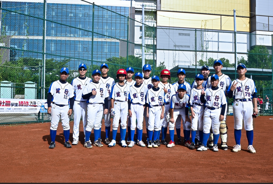 全國社區棒球賽》台中健行小牛C關鍵長打　逆轉險勝種子棒球學校奪首勝