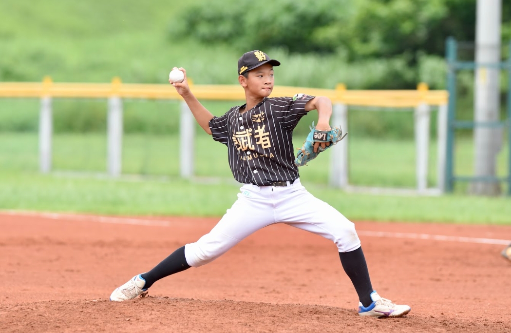 全國社區棒球賽》唐曉飛好投帶動氣勢　影武者打下大局8:2拿下勝利