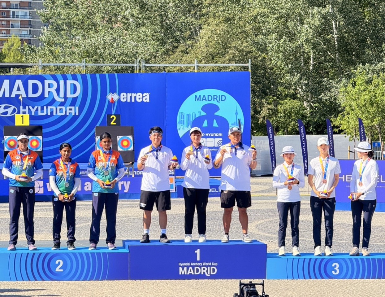 射箭》世大運前世界盃傳捷報　邱鈺兒助複合弓女團摘金 