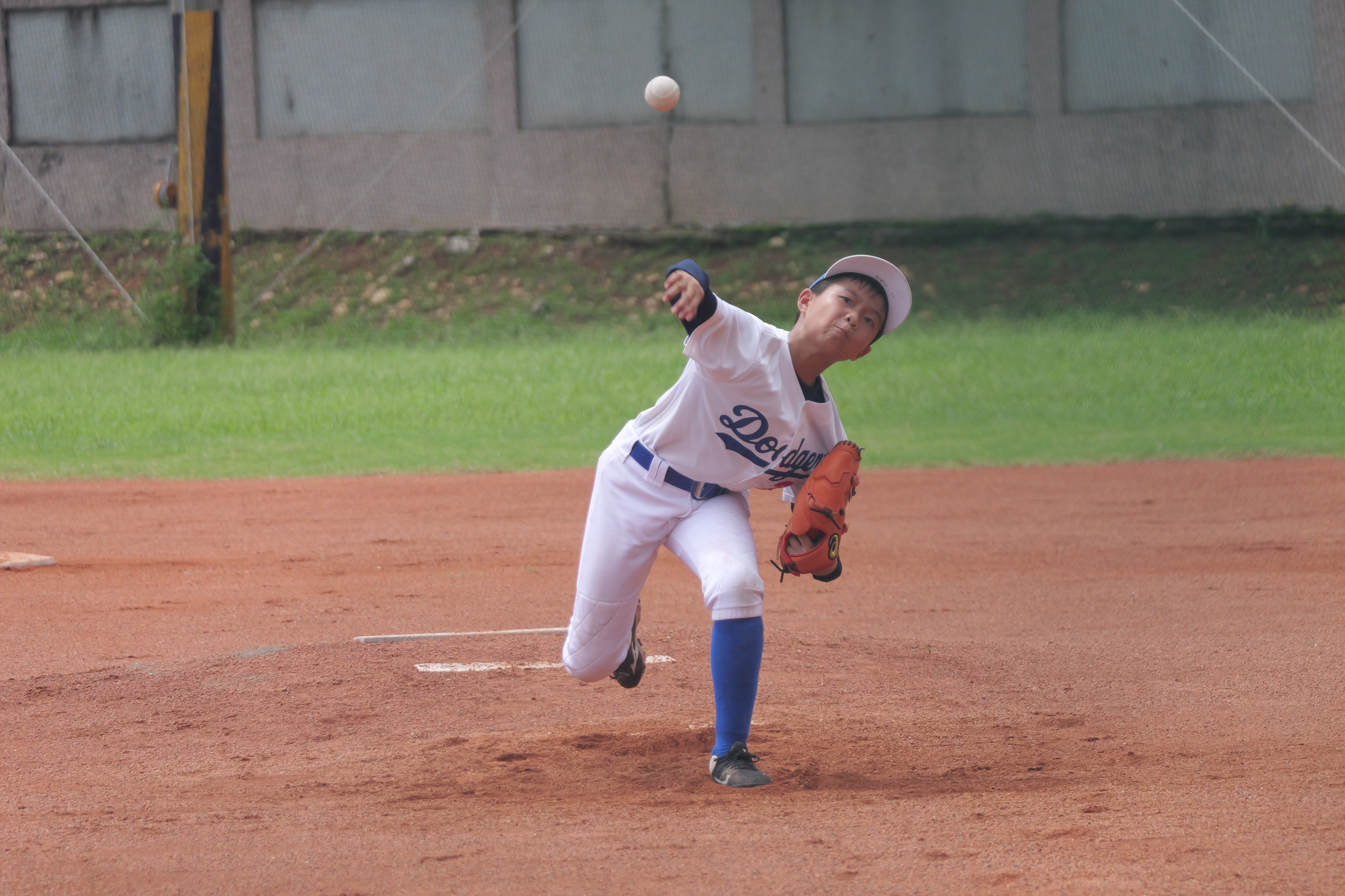 全國社區棒球賽》施禹辰六局完投完封　台中道奇背水一戰3比0勝台中騎士