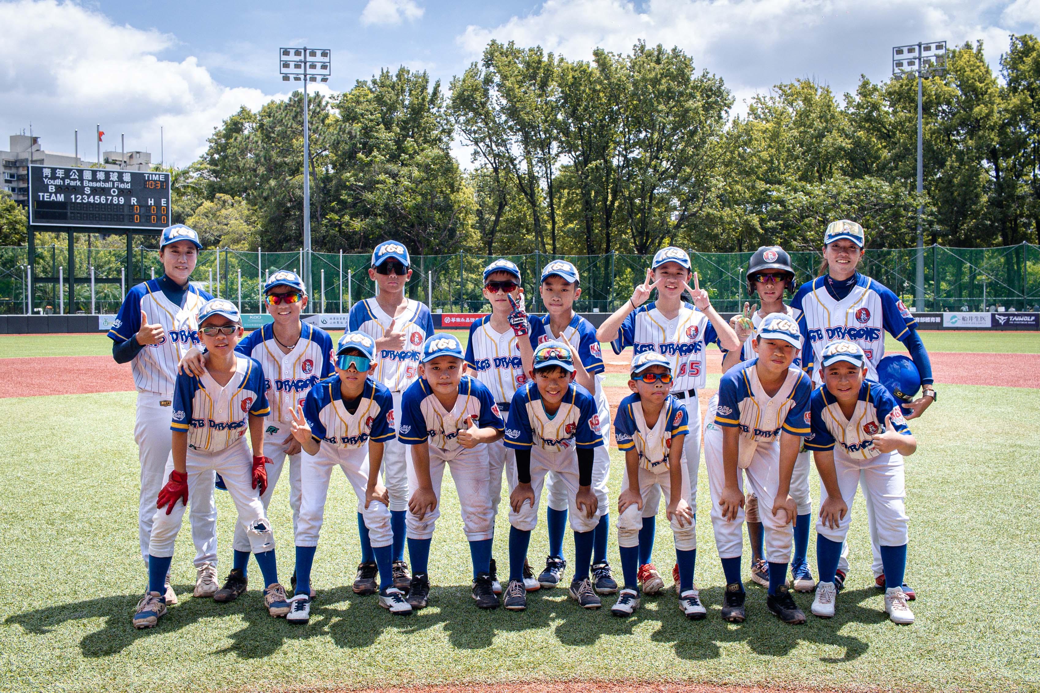 全國社區棒球賽》KGB龍砲火兇猛！四局10比0提前扣倒火焰勇士 晉級全國賽