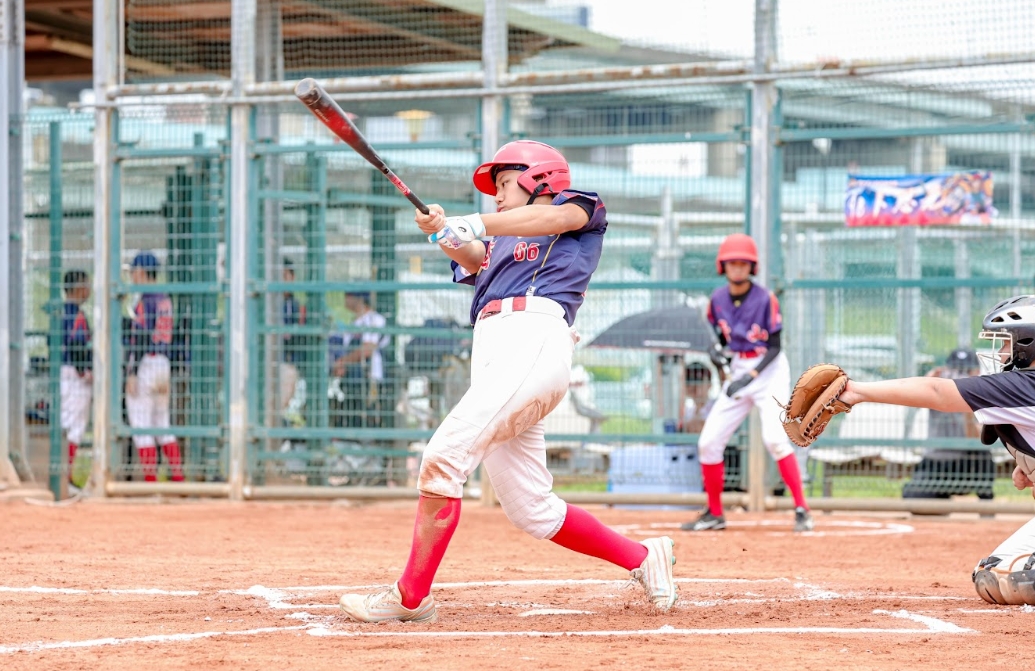 全國社區棒球賽》 無差別打線不間斷輸出　青山虎強投豪打挺進次輪