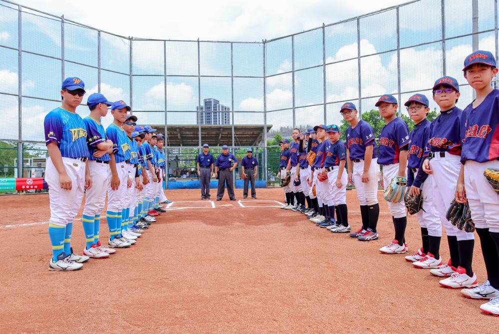 全國社區棒球賽》 親子勇士紅三局上單局4分逆轉奪勝　吳丞淏完投勝給自己70分