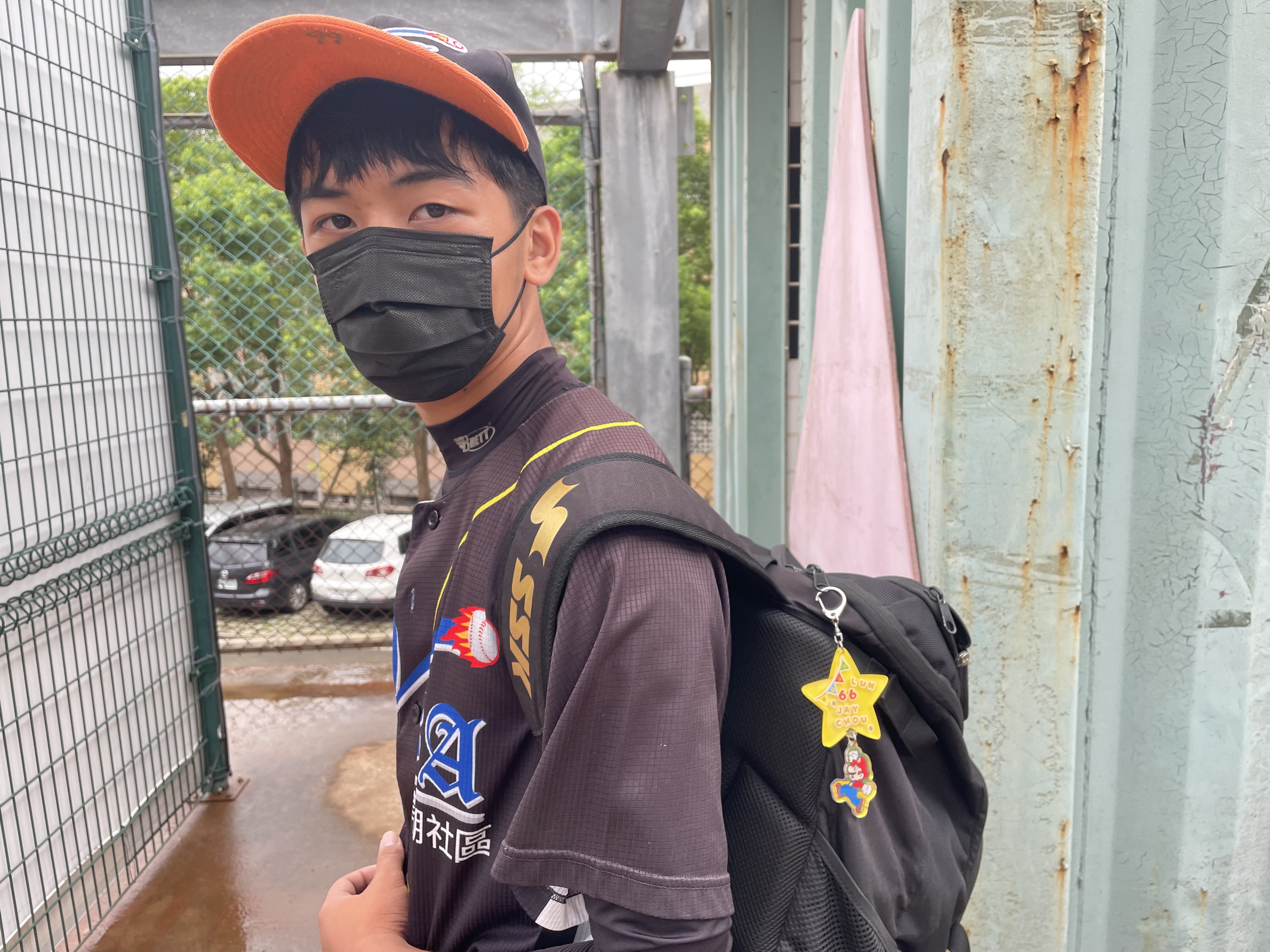 全國社區棒球賽》12強同款超級星星加持　余讚倫颱風中久違長打助港湖大勝松體