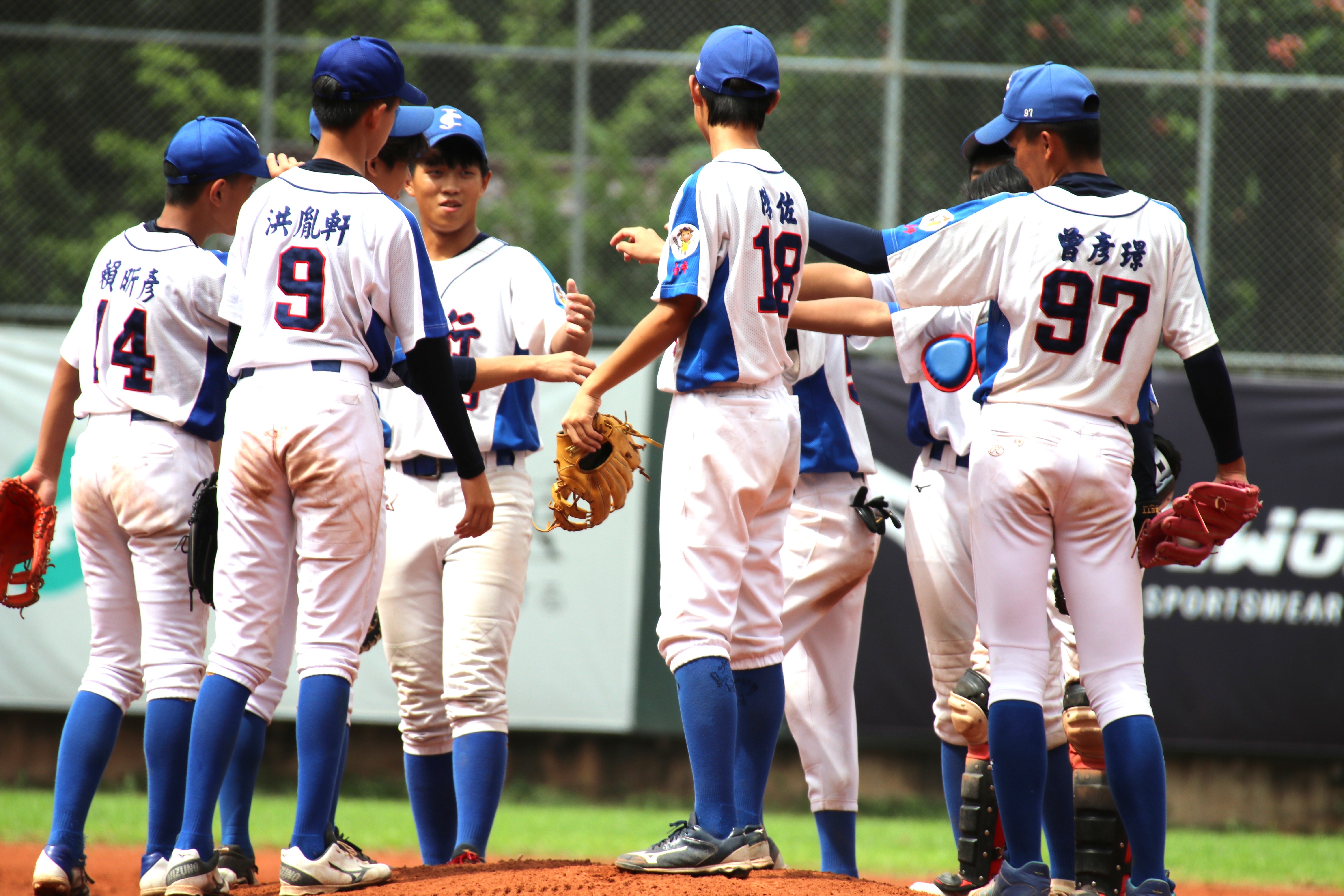 全國社區棒球賽》健行小牛J以7:2拿下第2戰　3戰2勝以二連勝晉級全國賽