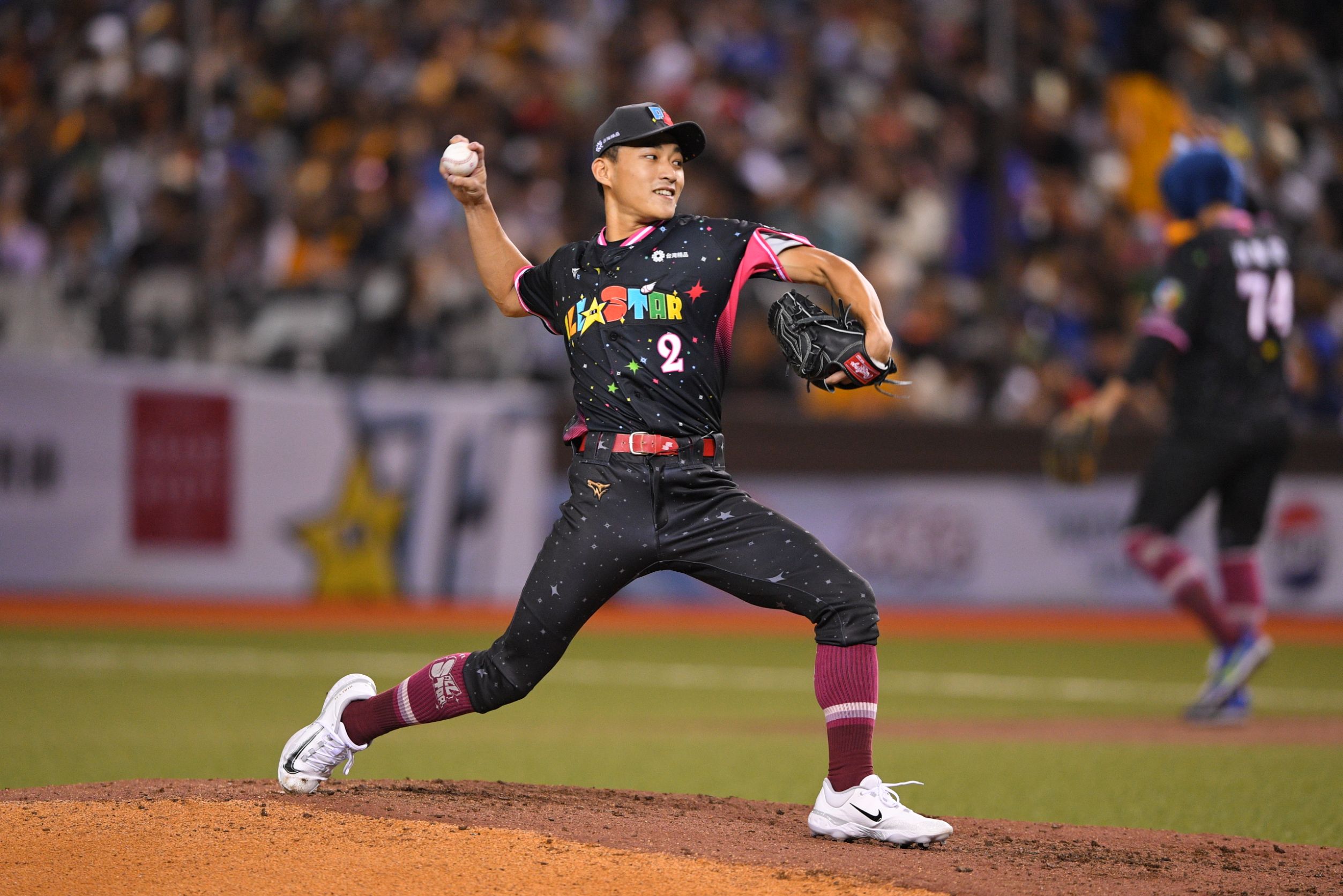 中職明星賽》郭天信、劉基鴻首度投、捕搭配　滑球三振林智勝好後悔