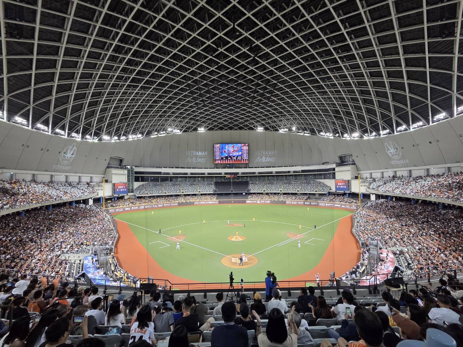 統一獅》「超人力霸王」主題日第2天24932人進場　隊史主場第2多人數