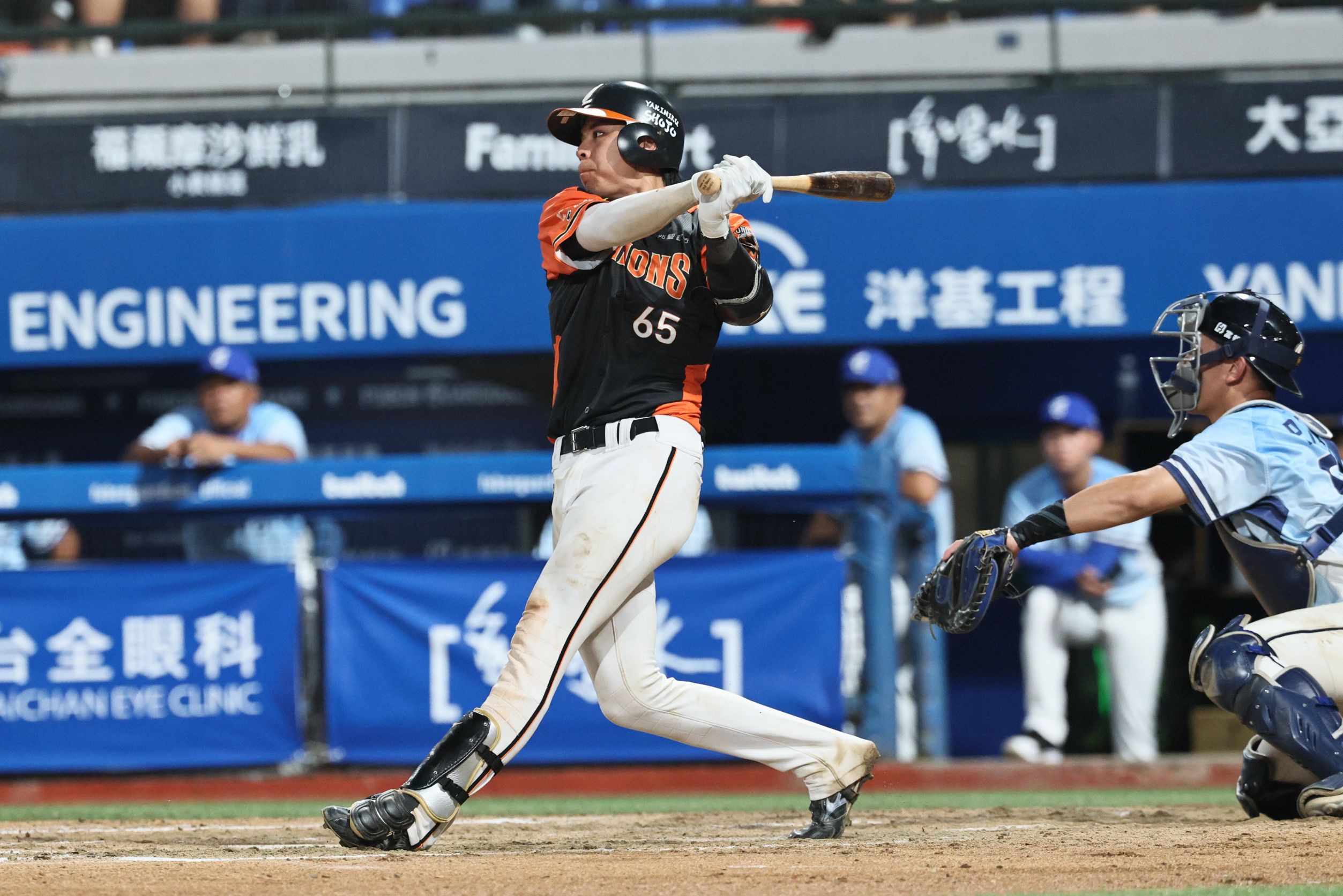 中職》「雙陳」8、9棒連線開轟　統一獅3連勝、勝率回5成 