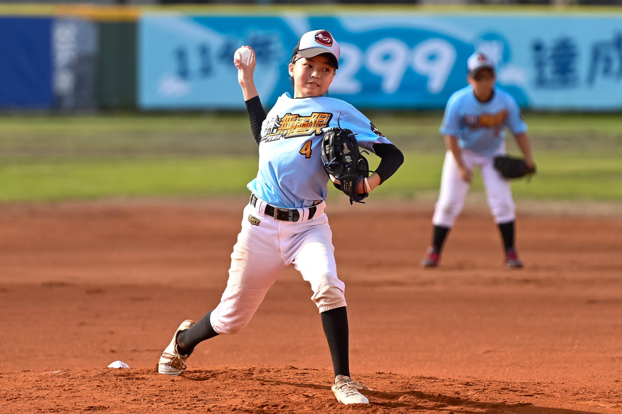全國社區棒球賽》U18女子組！好棒無極限內戰　藍隊單局猛灌10分旗開得勝