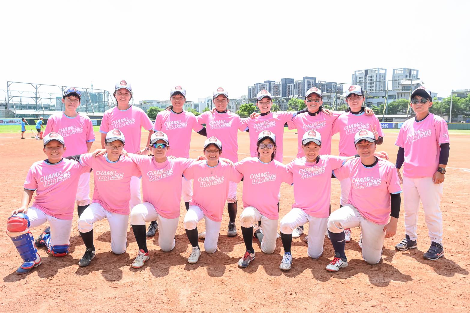 全國社區棒球賽》好棒無極限藍真的無極限！連兩場單局攻下10分　2連勝奪U18女子組冠軍