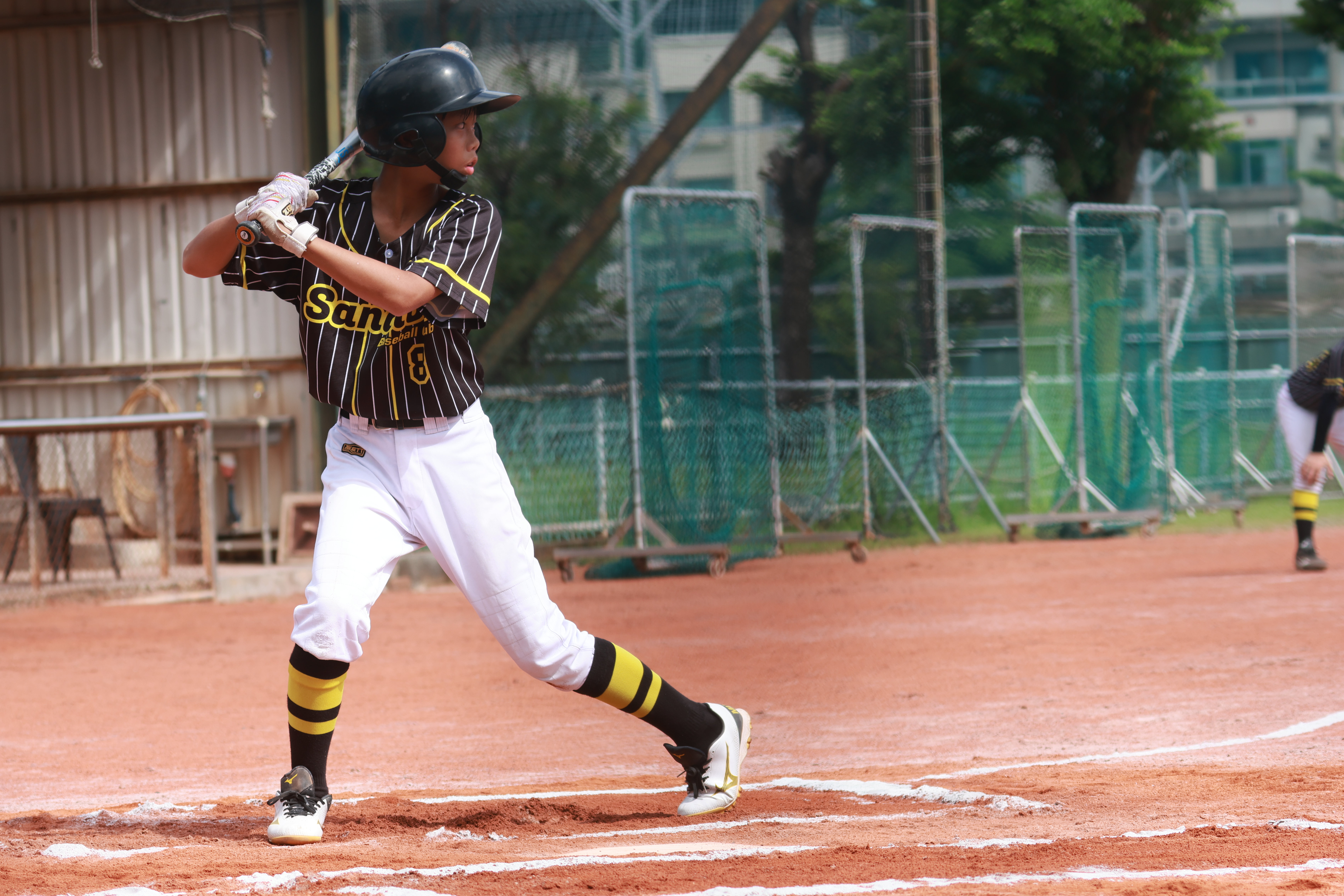 全國社區棒球賽》劉明軒致勝陽春砲 盛樂地大黃蜂1:0螫傷魔法師