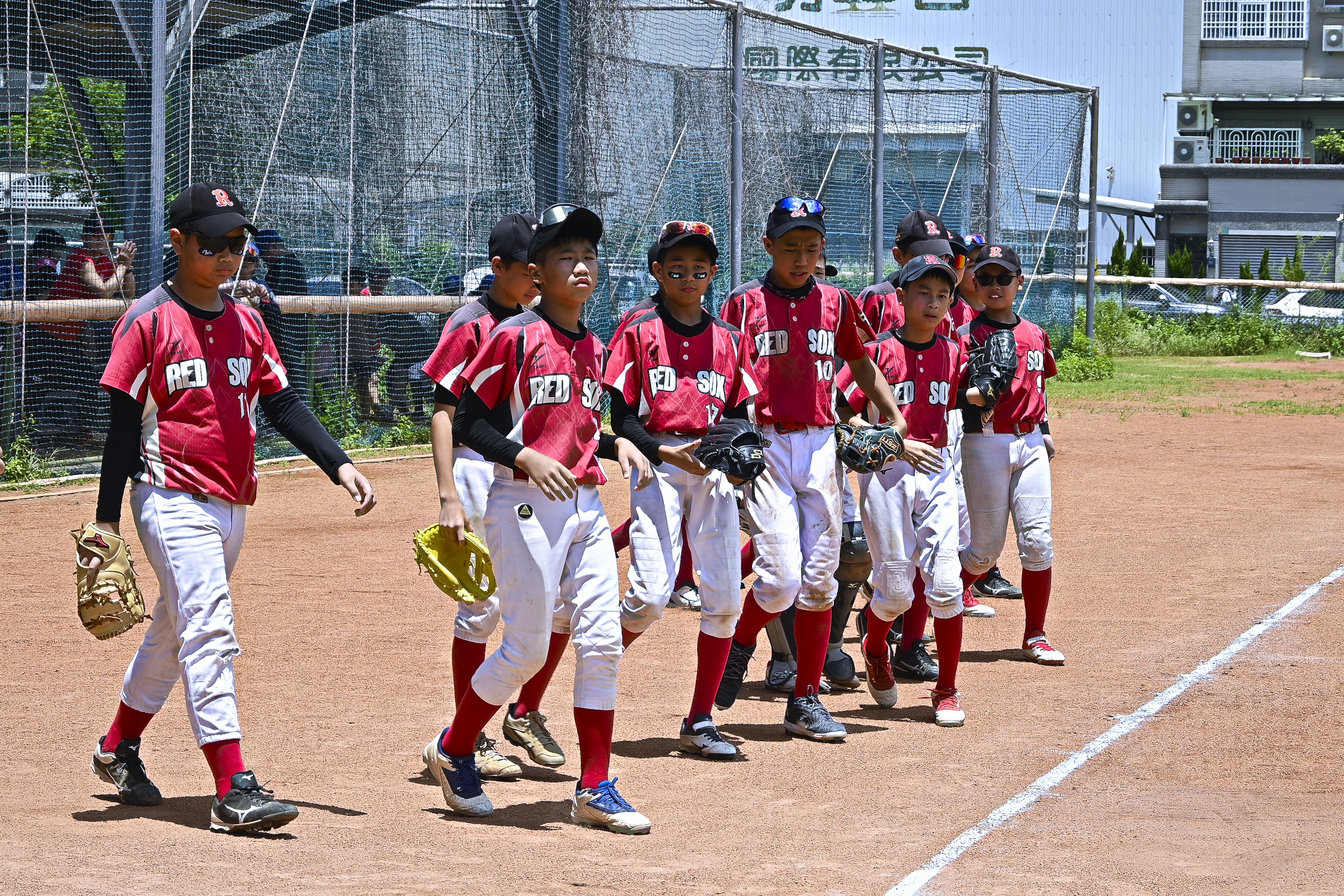 全國社區棒球賽》中大紅襪紅靠再見暴投驚險絕殺柚城　晉級八強向冠軍邁進