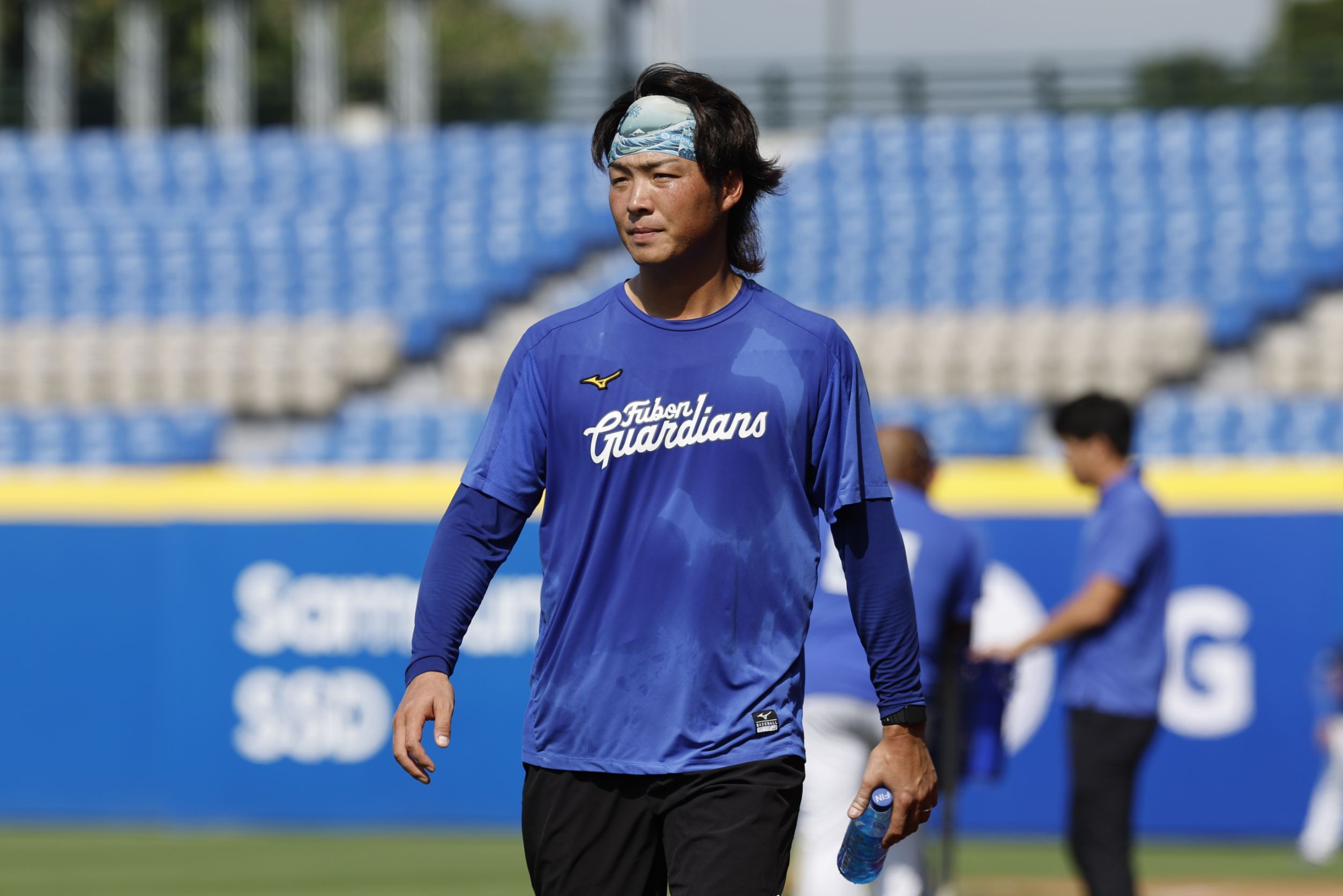 富邦悍將》鈴木駿輔曾在甲子園完投勝！　想起落敗時狂挖土「人生哭得最慘一次」