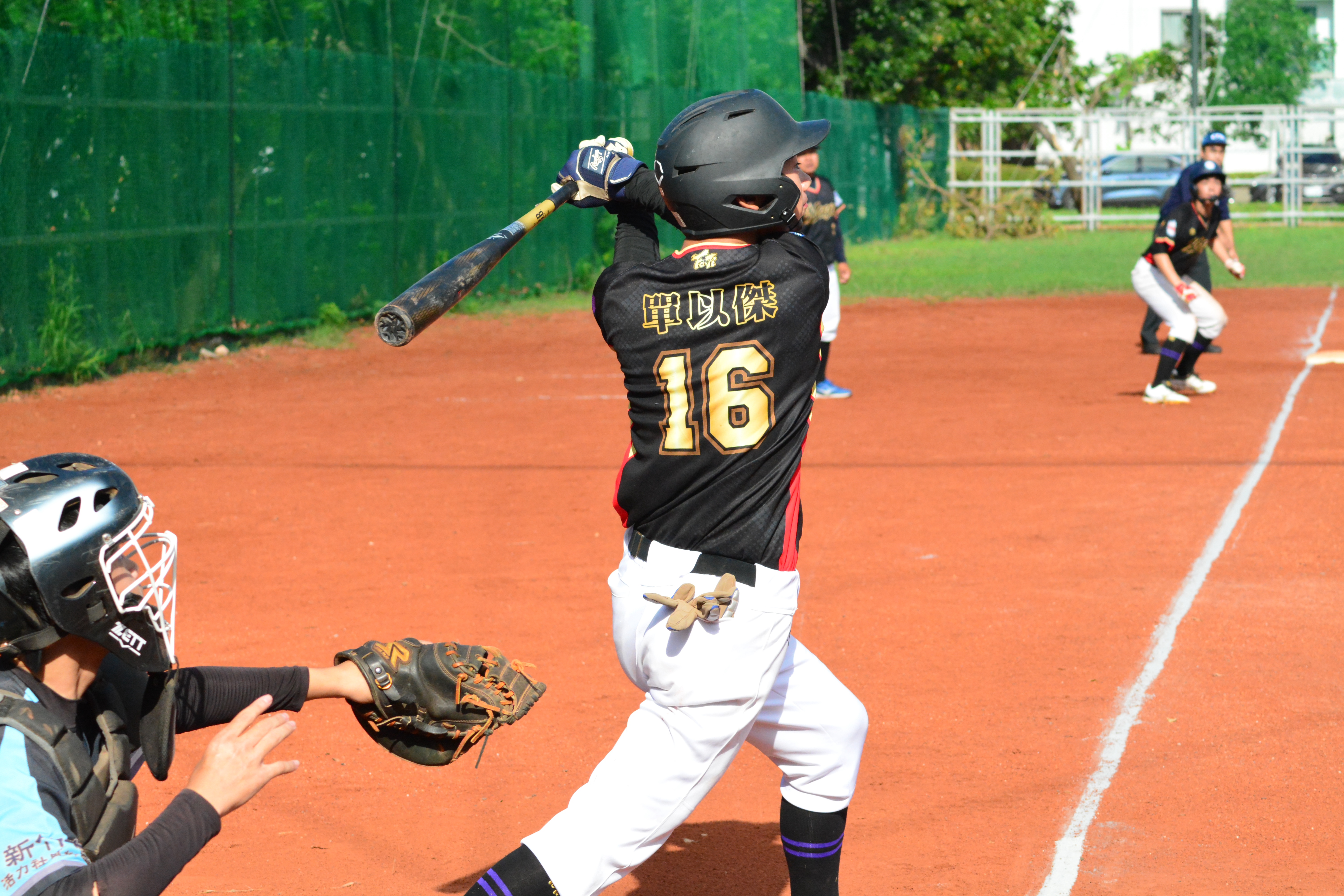 全國社區棒球賽》WHB魔法師把握得點圈機會　3比1擊敗新竹活力社區闖四強