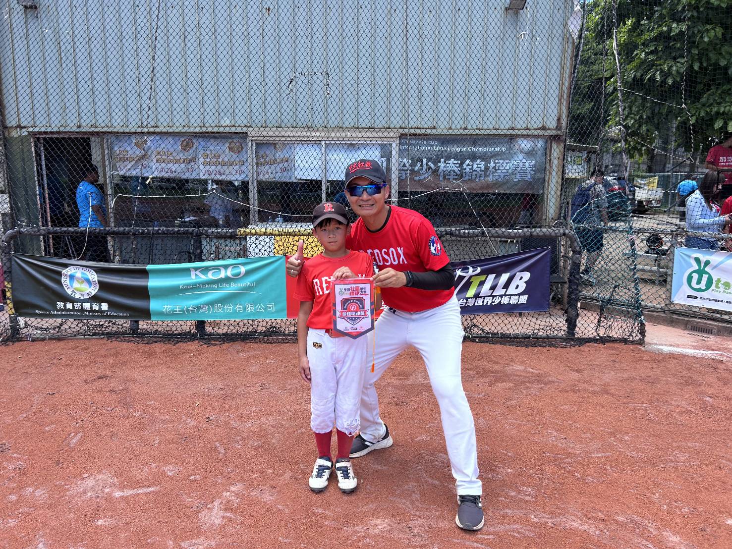 全國社區棒球賽》陳宇楠滿壘關鍵二壘安　中大紅襪TB10晉級四強