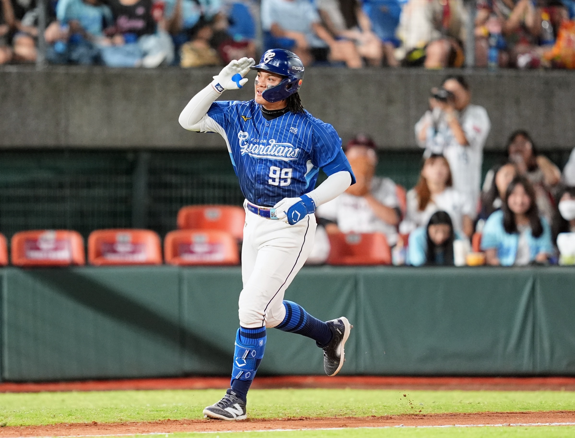 張育成。富邦悍將提供