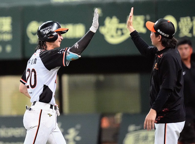 季後賽》球季尾聲低潮已知無緣打王　林佳緯：相信自己可以回來