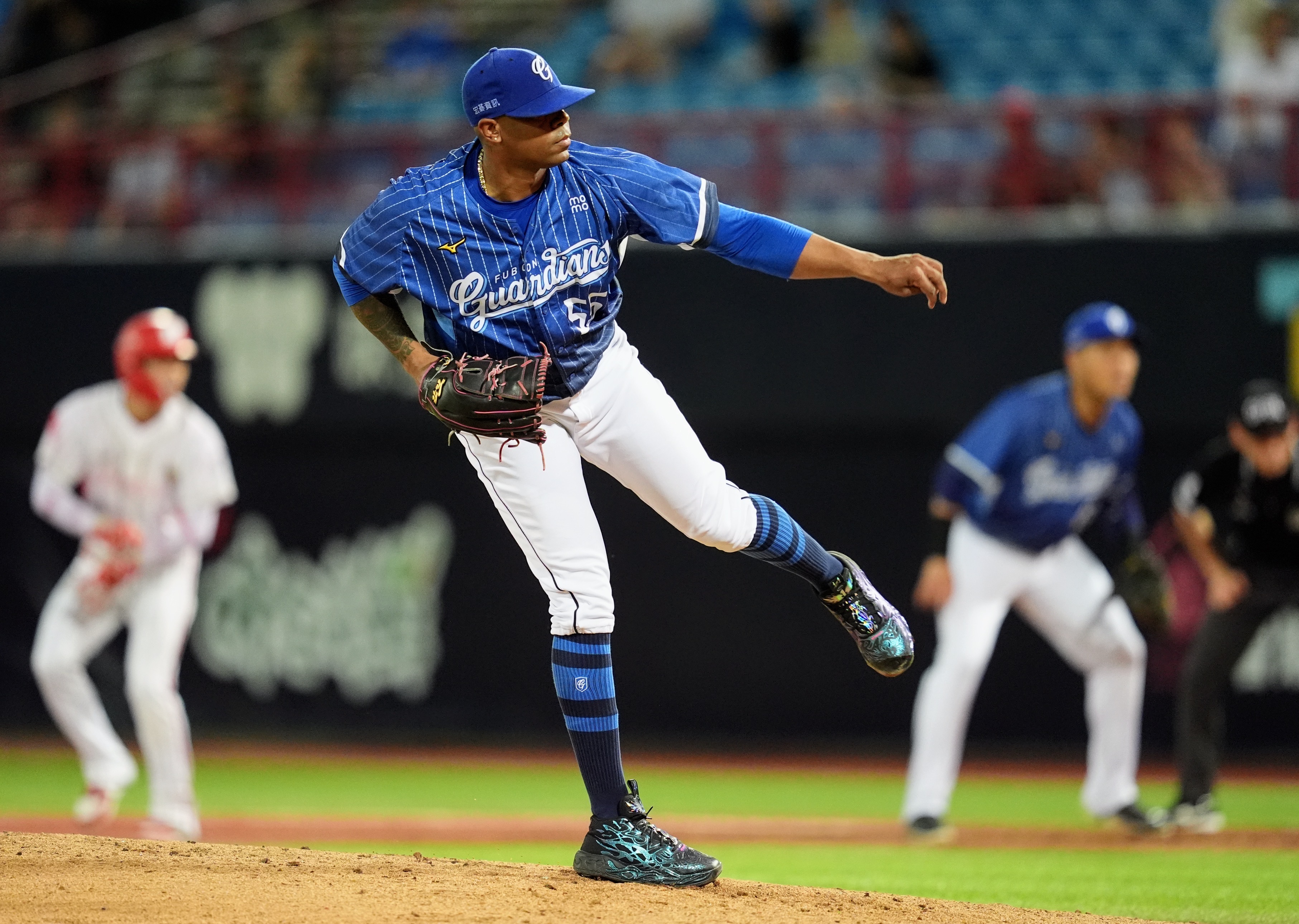 富邦悍將》可能他對我有偏見！　力亞士提到葉總衝上來的瞬間