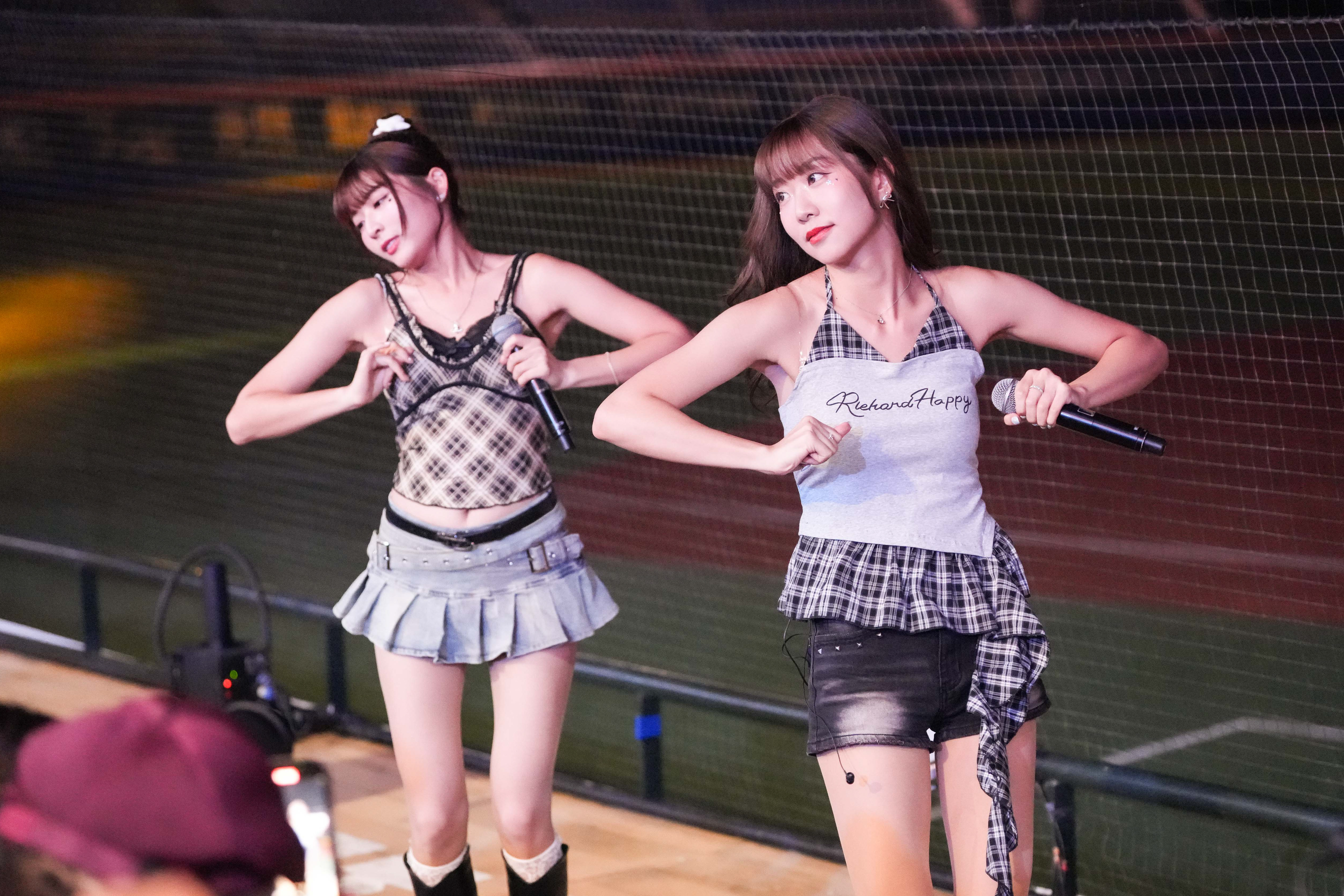 統一獅》UG女孩日火辣演出！　侯芳、瑟七首度表演新單曲「Need U Baby」