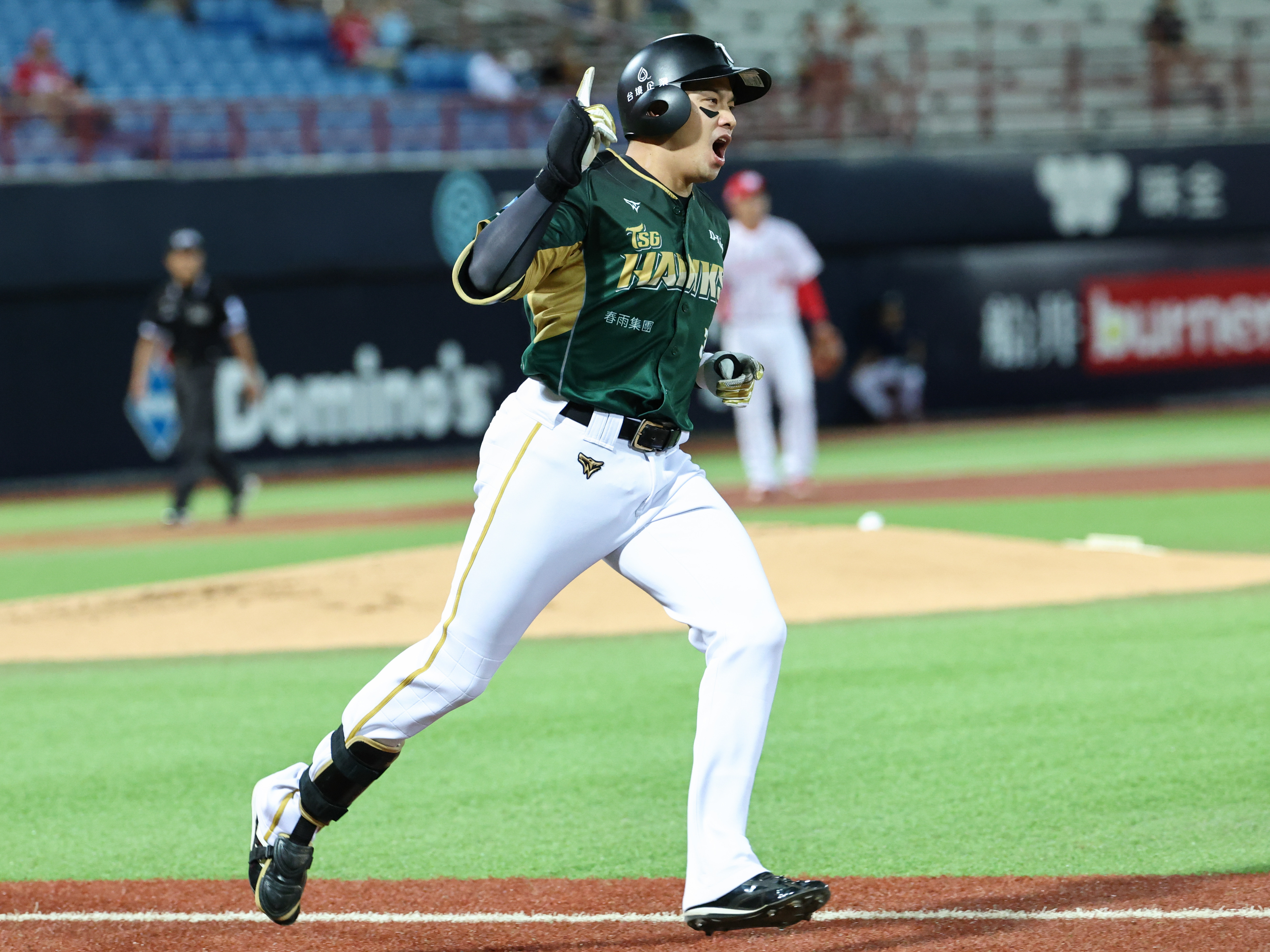 中職》吳念庭首局3分砲轟徐若熙　台鋼雄鷹3連勝
