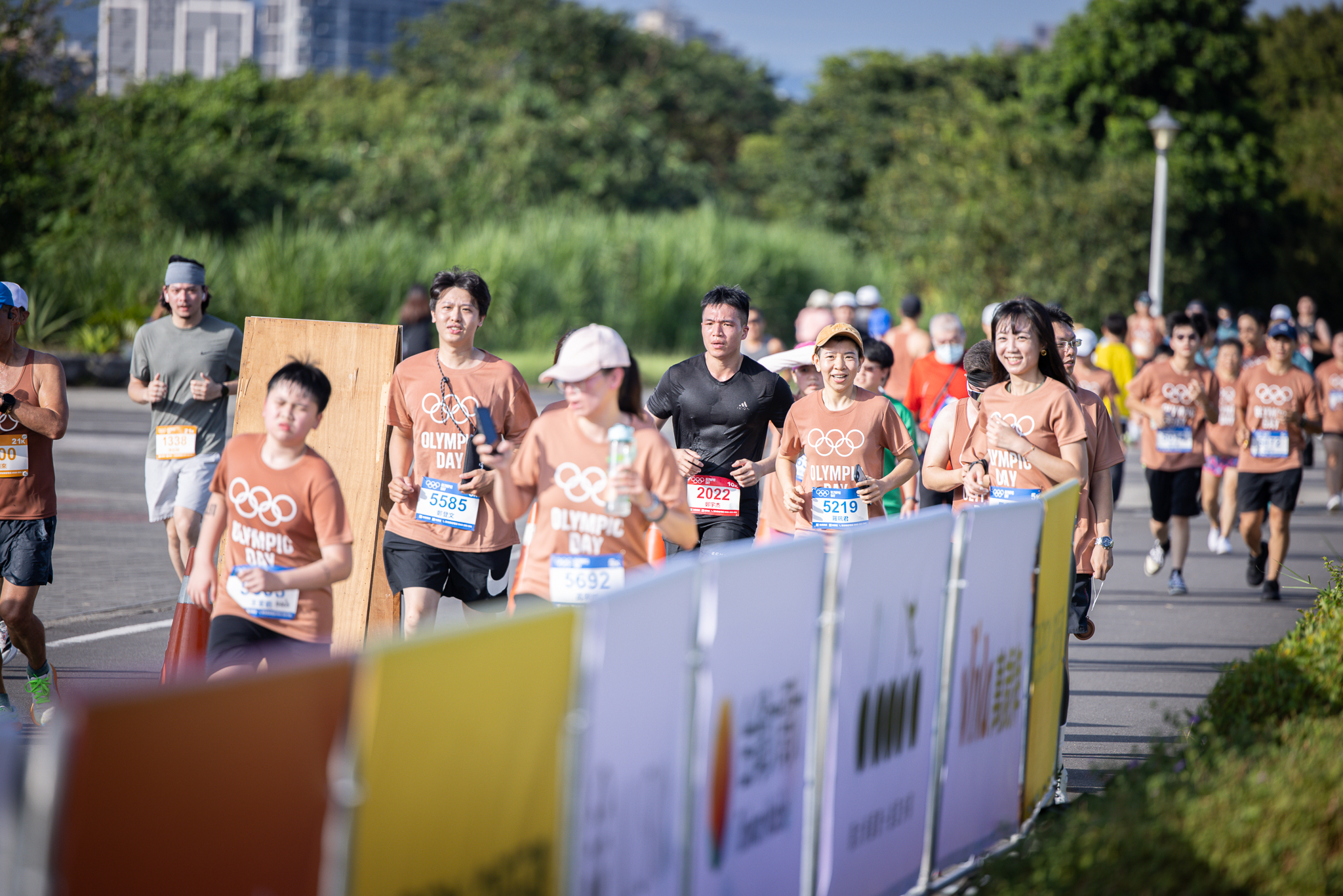 LetsMove》奧林匹克路跑臺北登場吸引國際跑者　唐嘉鴻為開幕鳴槍