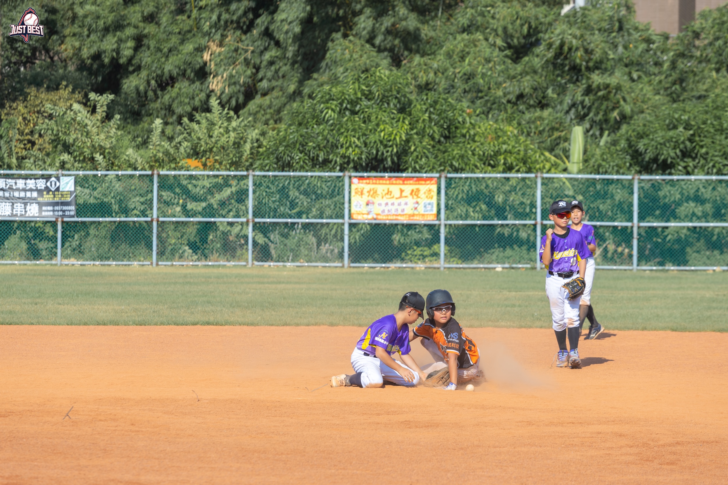 桃園雲豹就是棒》上智獵鷹三連勝起飛 竹風少年力退開南桃氣小子止敗