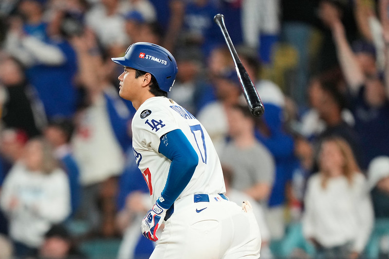 MLB》大谷翔平首打席開轟、單場雙響締造多項紀錄　季後賽雙響是松井秀喜之後日本第2人