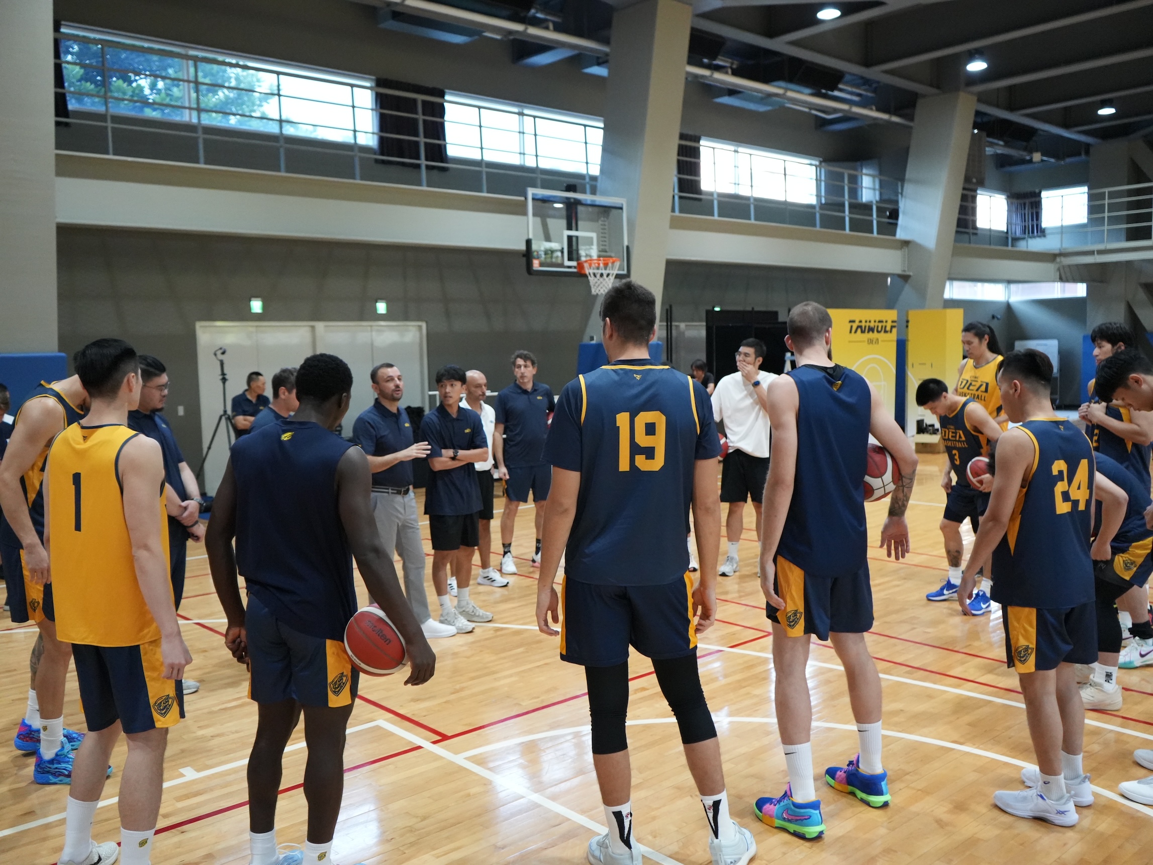 TPBL》曾文鼎續約2年　認為球員陣容變化大，好在教練團基本上一樣