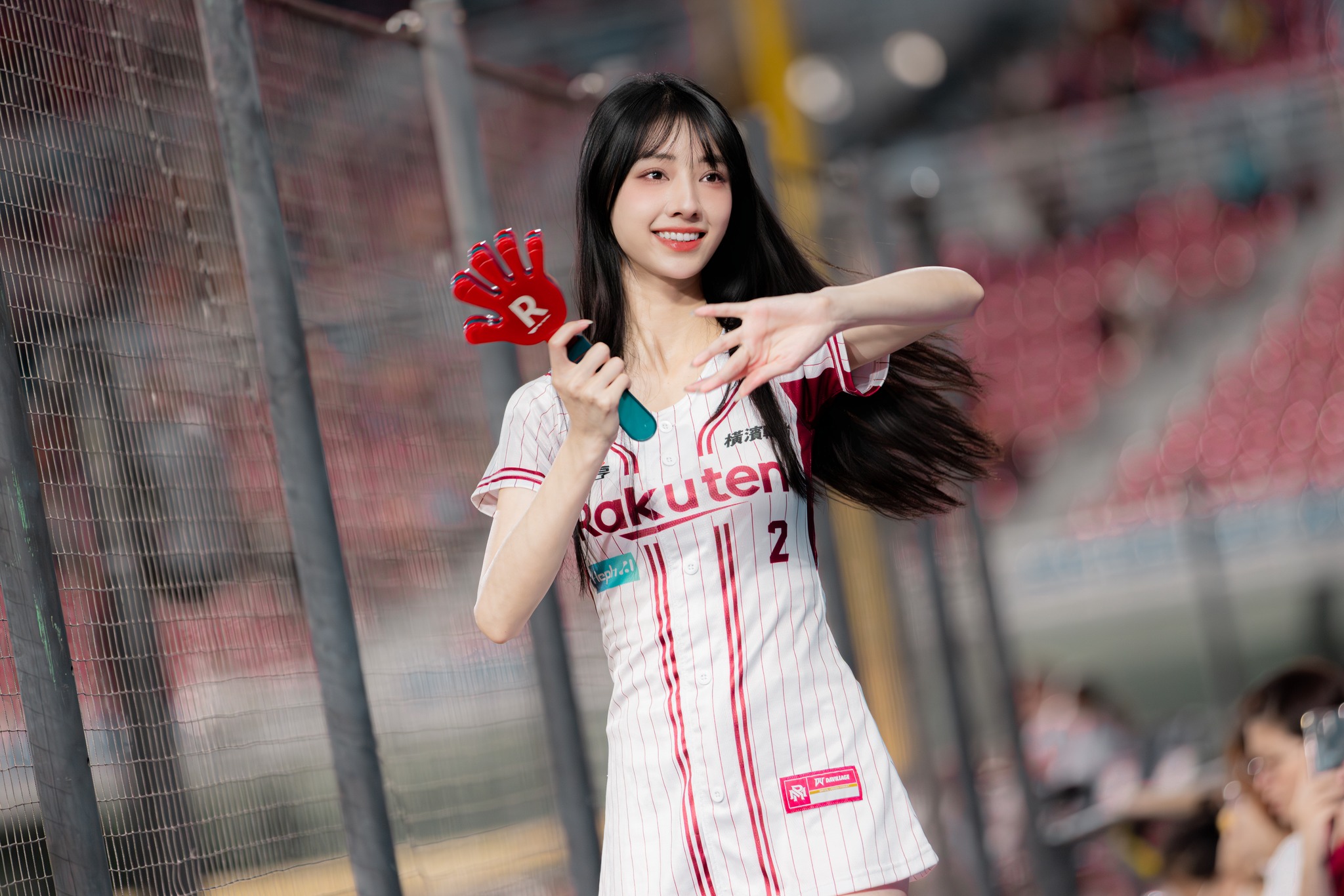 樂天桃猿》樂天女孩嘎琳又被爆料　球團回應：請讓她好好休養