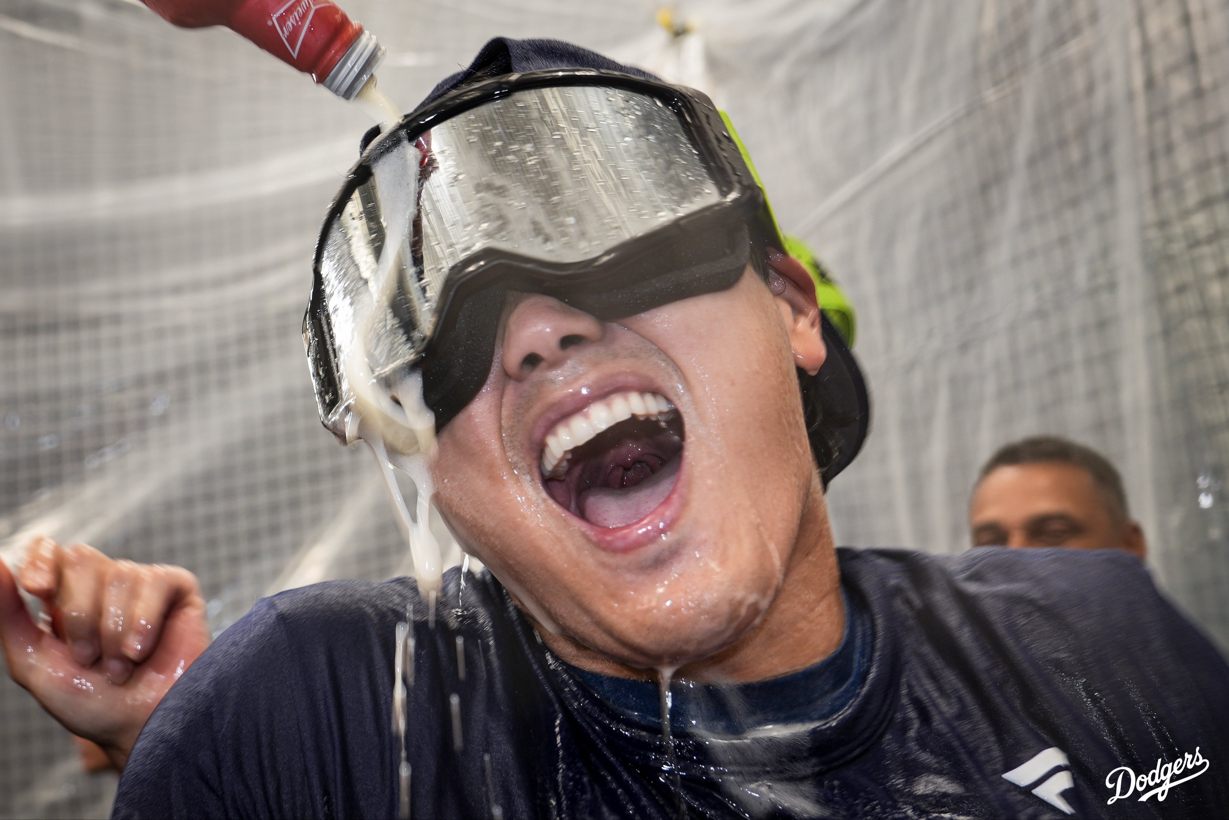 MLB》影／大谷翔平香檳噴一半就洗澡回家　確定對費城人首戰先發投球