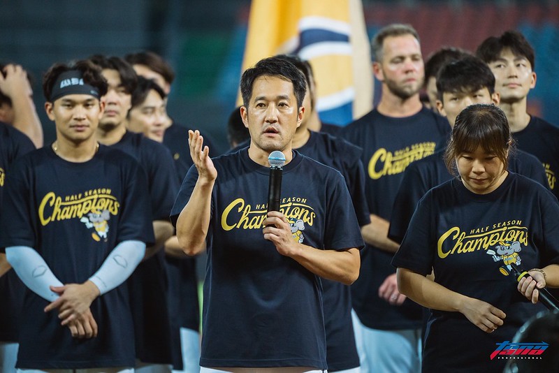 台灣大賽》統一獅跟樂天桃猿熱血對決！　平野惠一賽後收到古久保健二的訊息