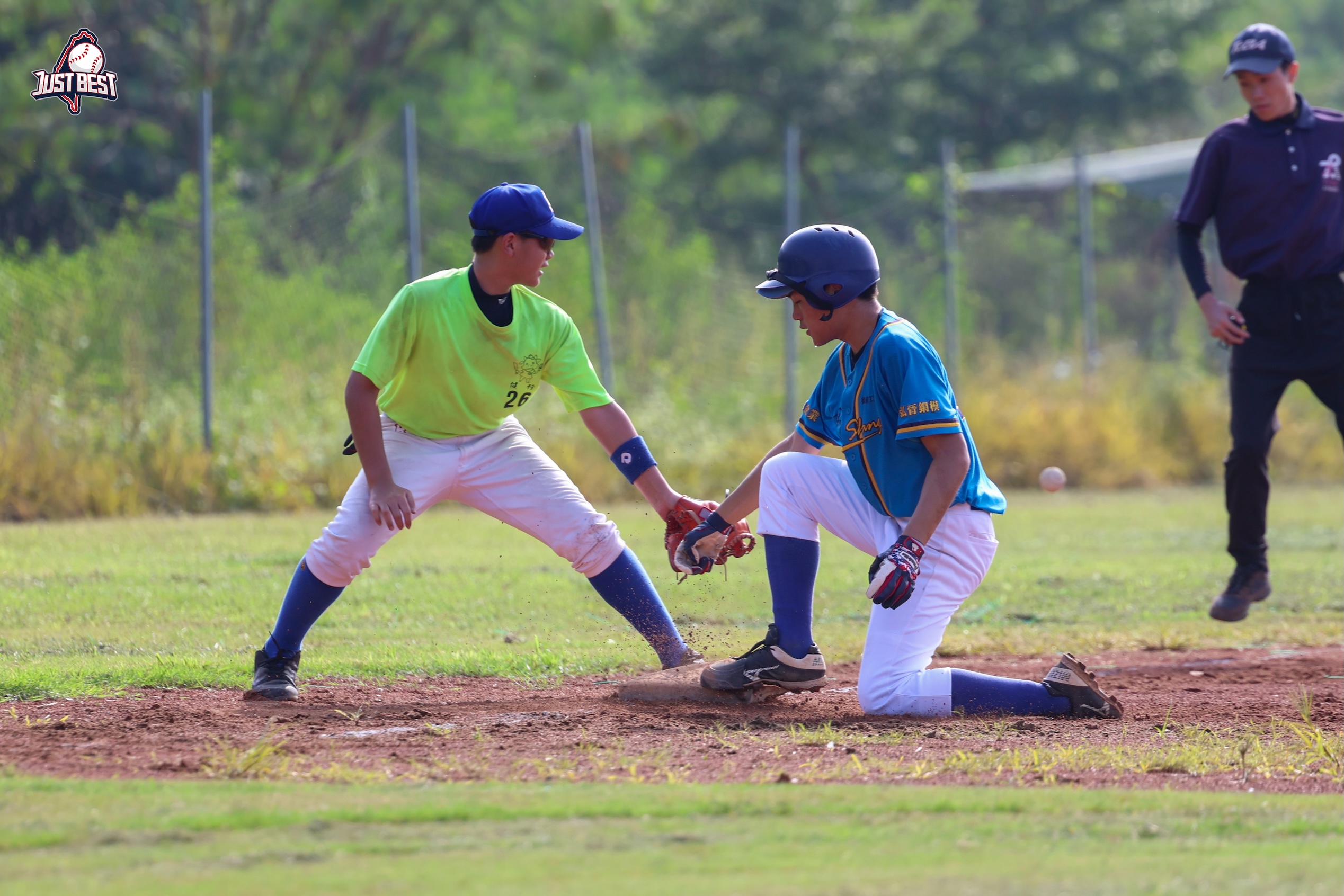 臺中就是棒》衛冕軍台中向上A首戰告捷 健行小牛驚險一分之差擊退種子棒球學校