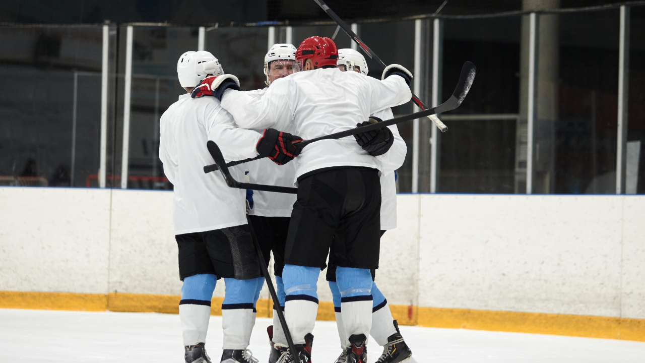 「莫斯科德比火爆開打！中央陸軍能否續寫霸氣？KHL強權正面對決一觸即發！」