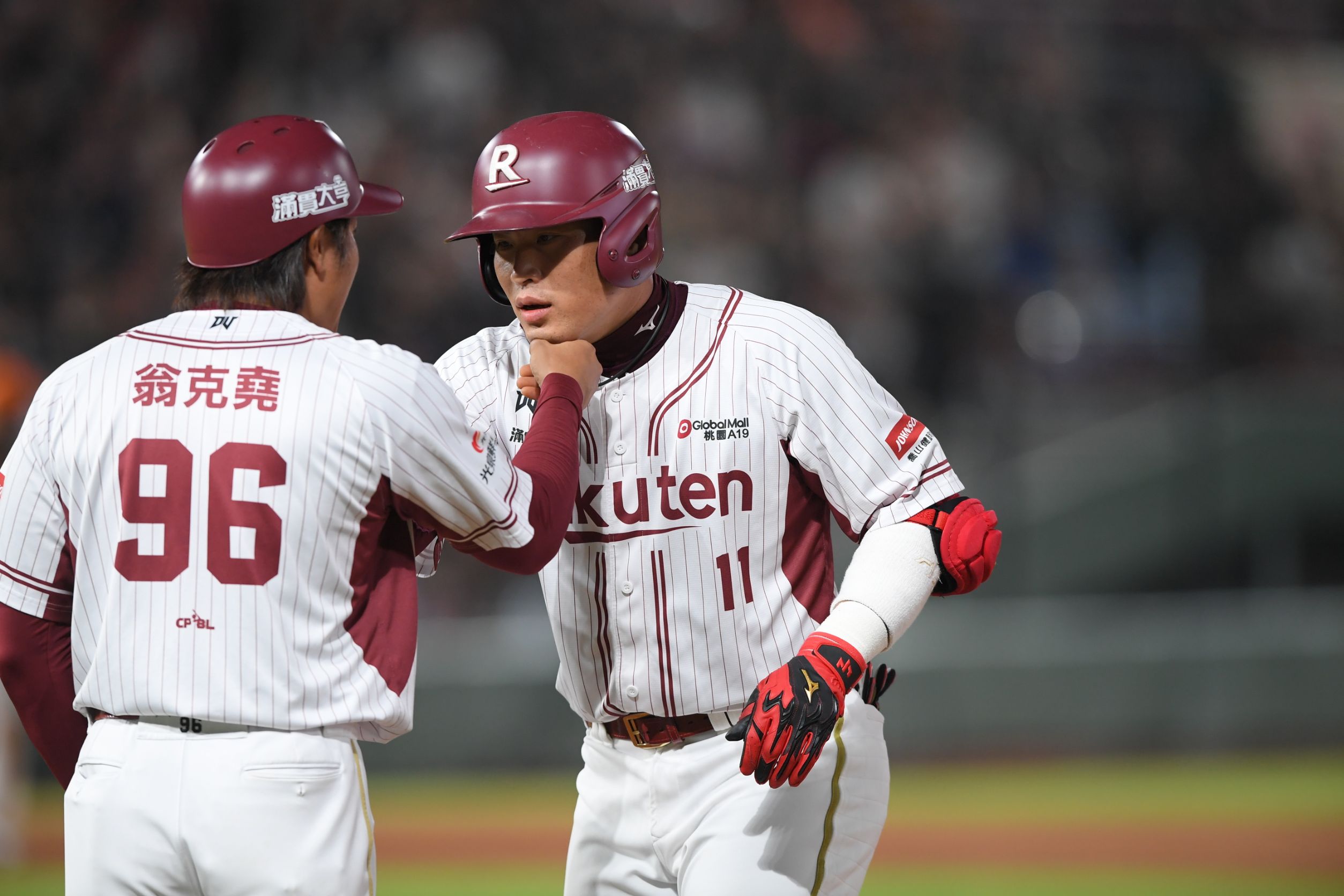 季後賽》老大哥林泓育3安猛打加開轟帶頭衝　談宋嘉翔心理素質超強