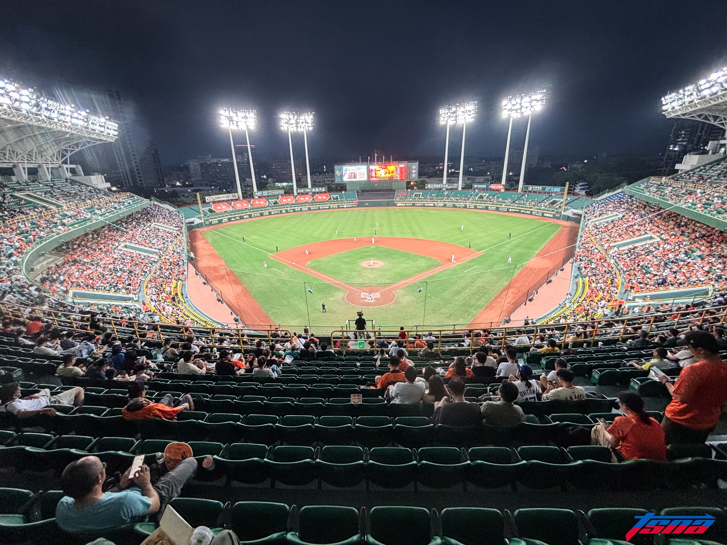 季後賽》前3戰共42226人進場　寫系列賽最多觀眾人數紀錄