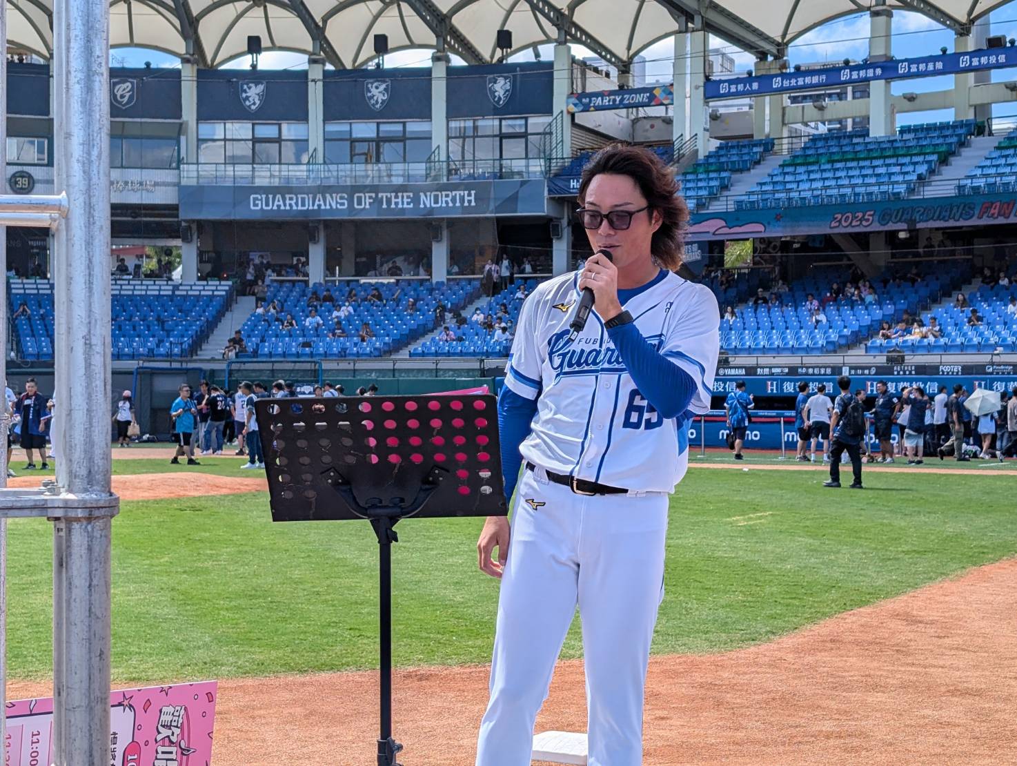 富邦悍將》鈴木駿輔盼樂天稱霸台灣大賽　盛讚林智平關鍵時刻能力