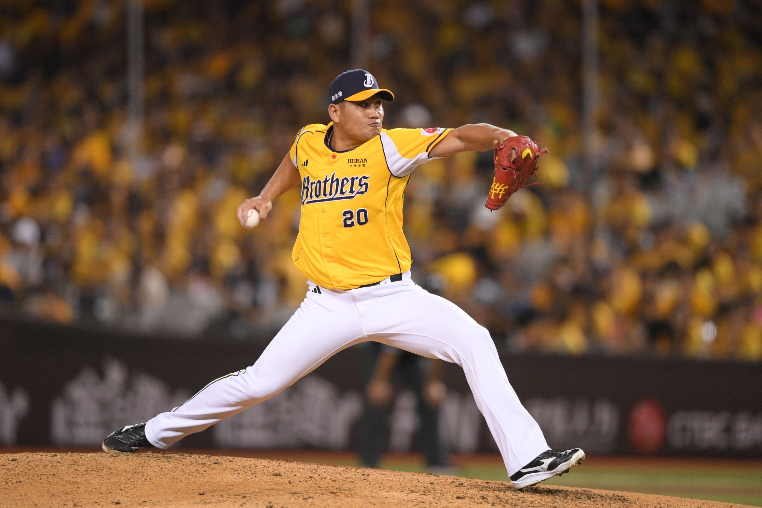 台灣大賽》三振林智平相當激動　江忠城隔6年再登板：有點緊張