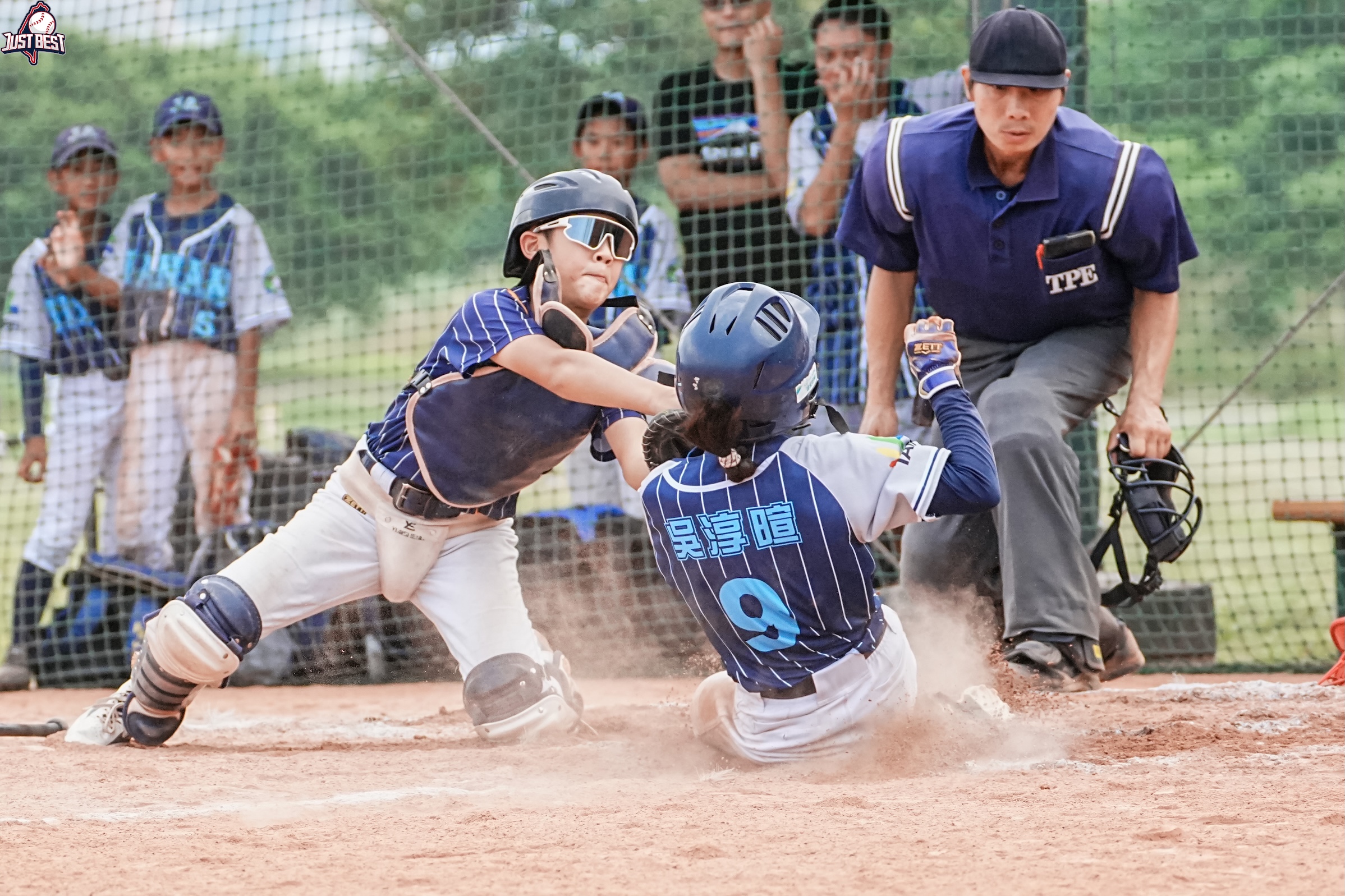 臺北就是棒》中港國小勢如破竹捍衛龍頭 建安國小運氣不佳苦吞連敗