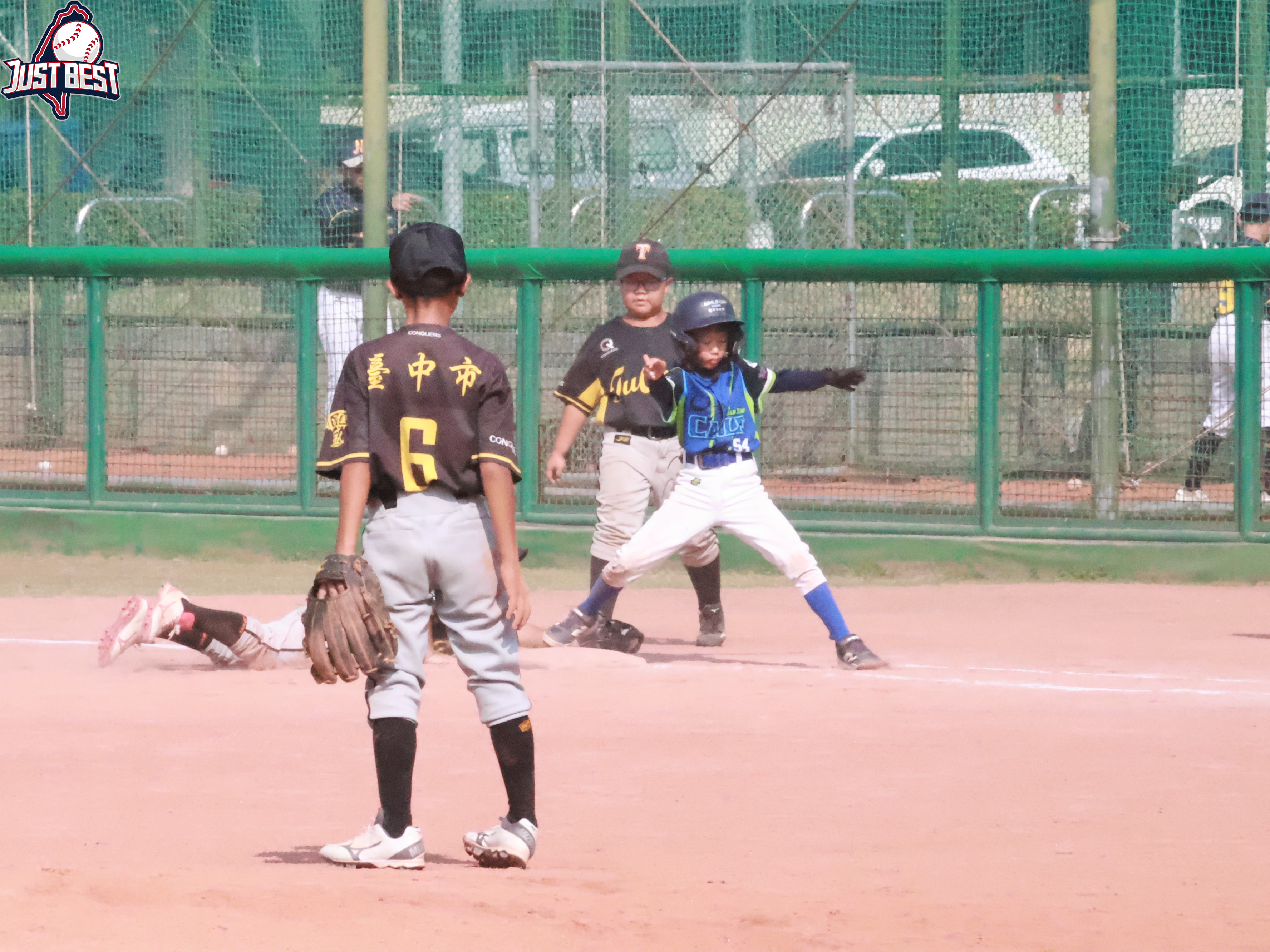 臺中就是棒》U12大聯盟猛獸亂鬥 塗城小飛象單日奪兩勝