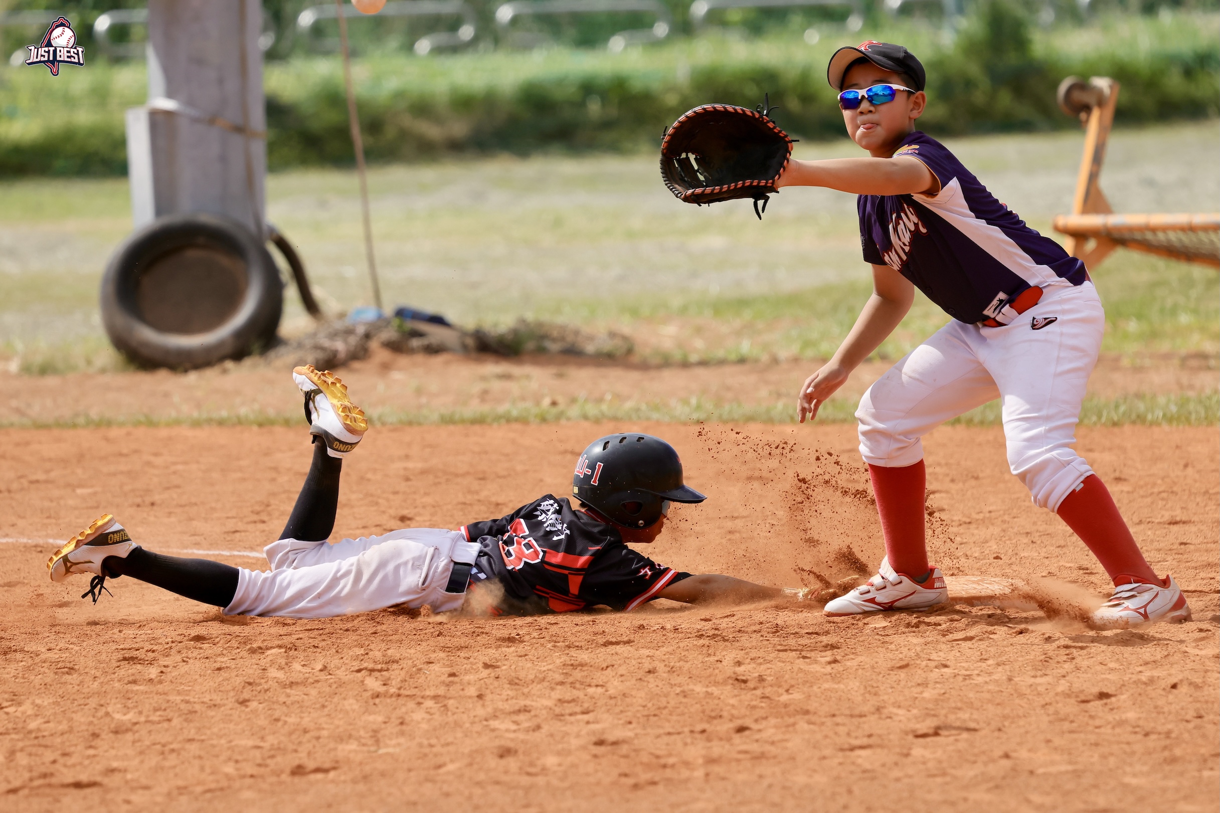 臺北就是棒》健康國小連勝緊追文山黑衫軍 火焰勇士打線熄火苦吞連敗