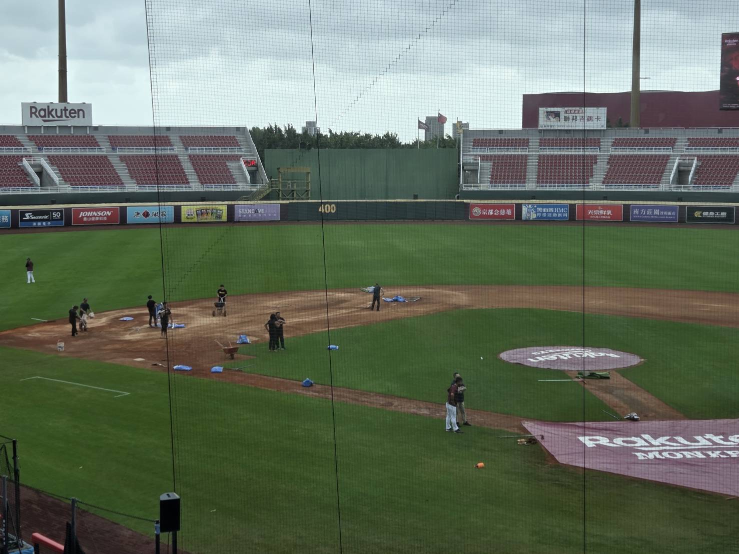 台灣大賽》工作人員清晨6點就來整理場地　古久保健二僅提醒選手注意小地方