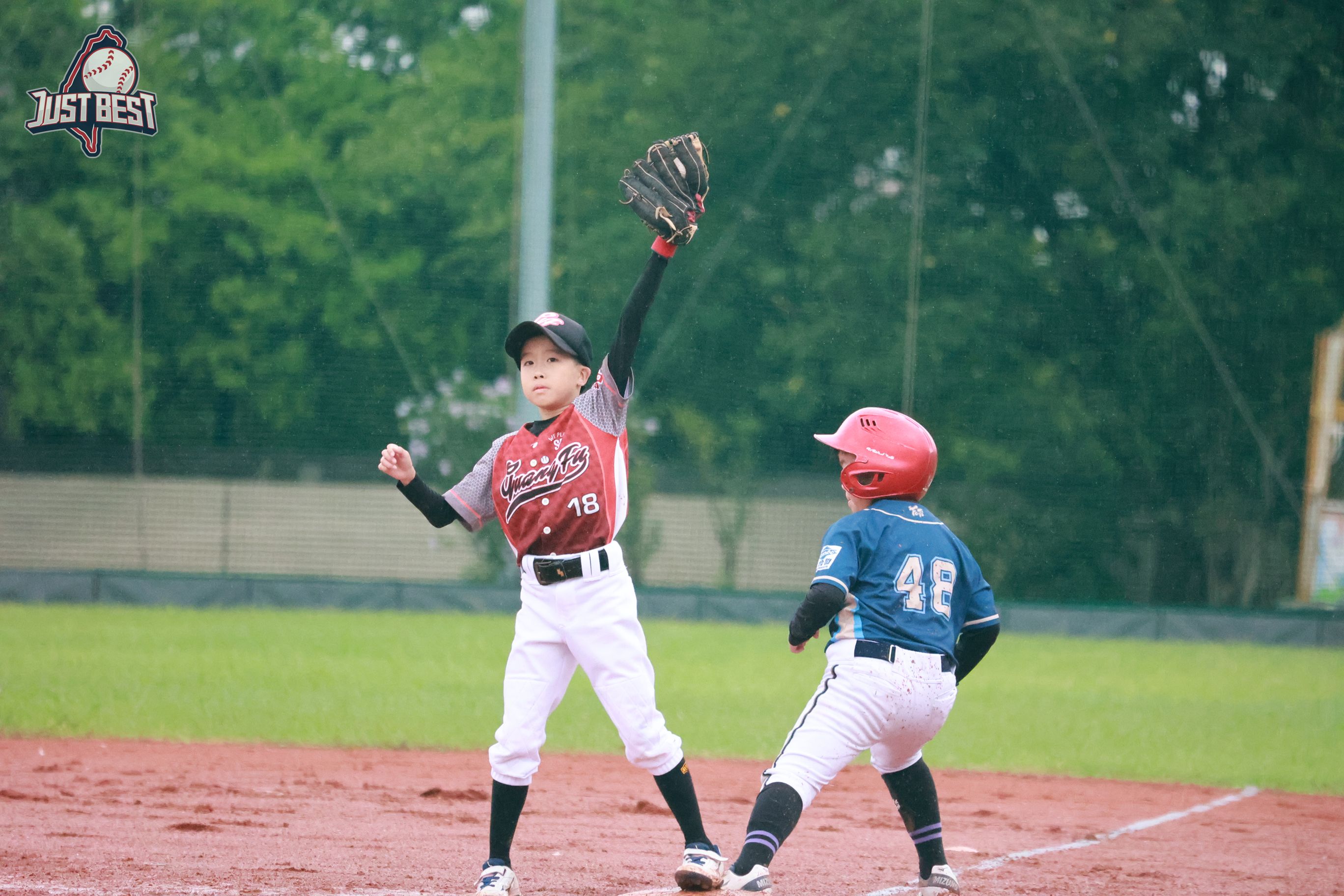 臺北就是棒》光復國小17分大勝WHB 港湖社區二連勝奪好彩頭