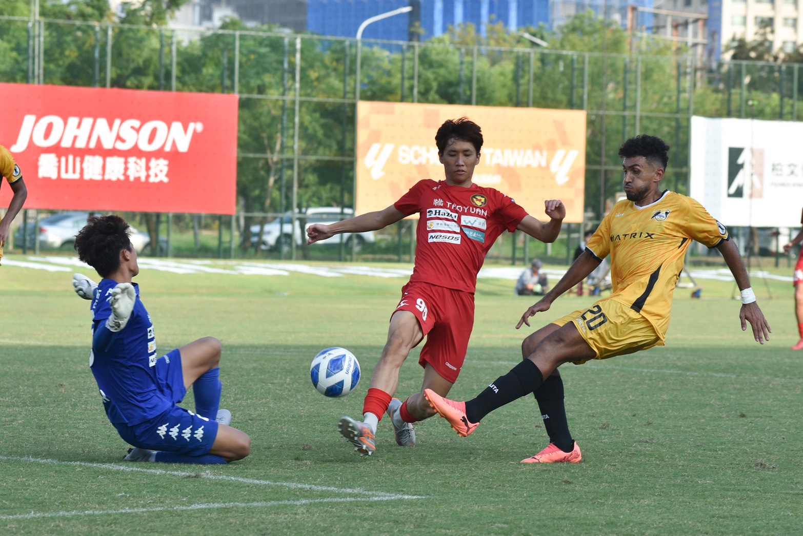 足球》高雄先鋒主場開胡！　 Luan頭槌建功力退桃園國際