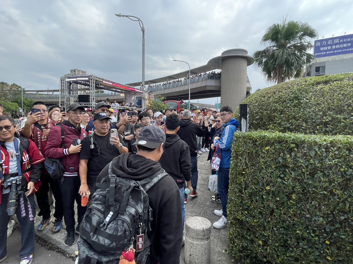 樂天桃猿》仁海宮與慈護宮雙媽祖帶領遊行！　古久保健二：看到我住的地方了