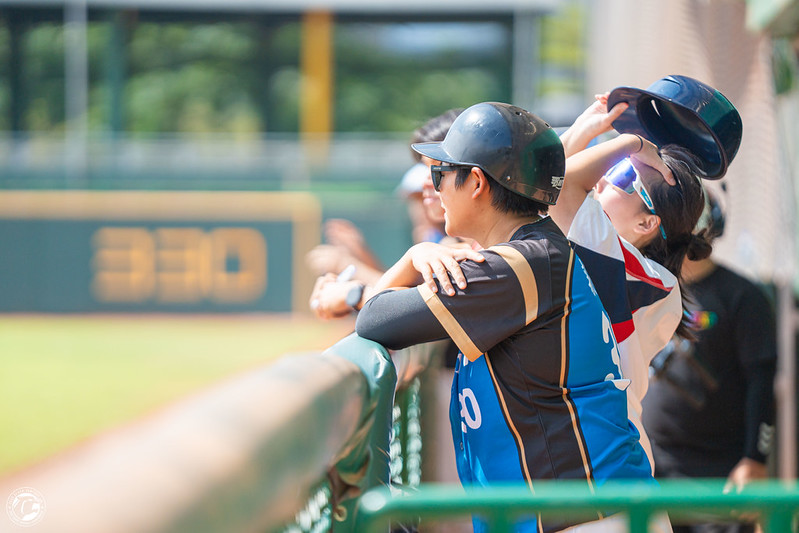 中信盃黑豹旗》華僑高中有女子教練團　感謝校方支持各項運動