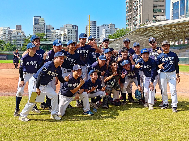 中信盃黑豹旗》台北市中心的升學私校　復興實中奇蹟2連勝首闖64強