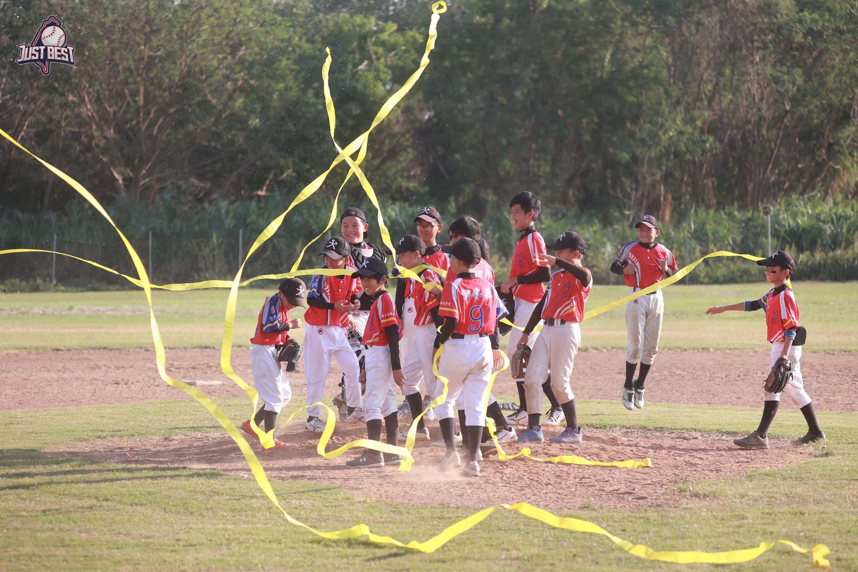 臺中就是棒》種子棒球學校陳玄柏完投壓制台中擊速王牌 拋出U12小聯盟例行賽封王彩帶
