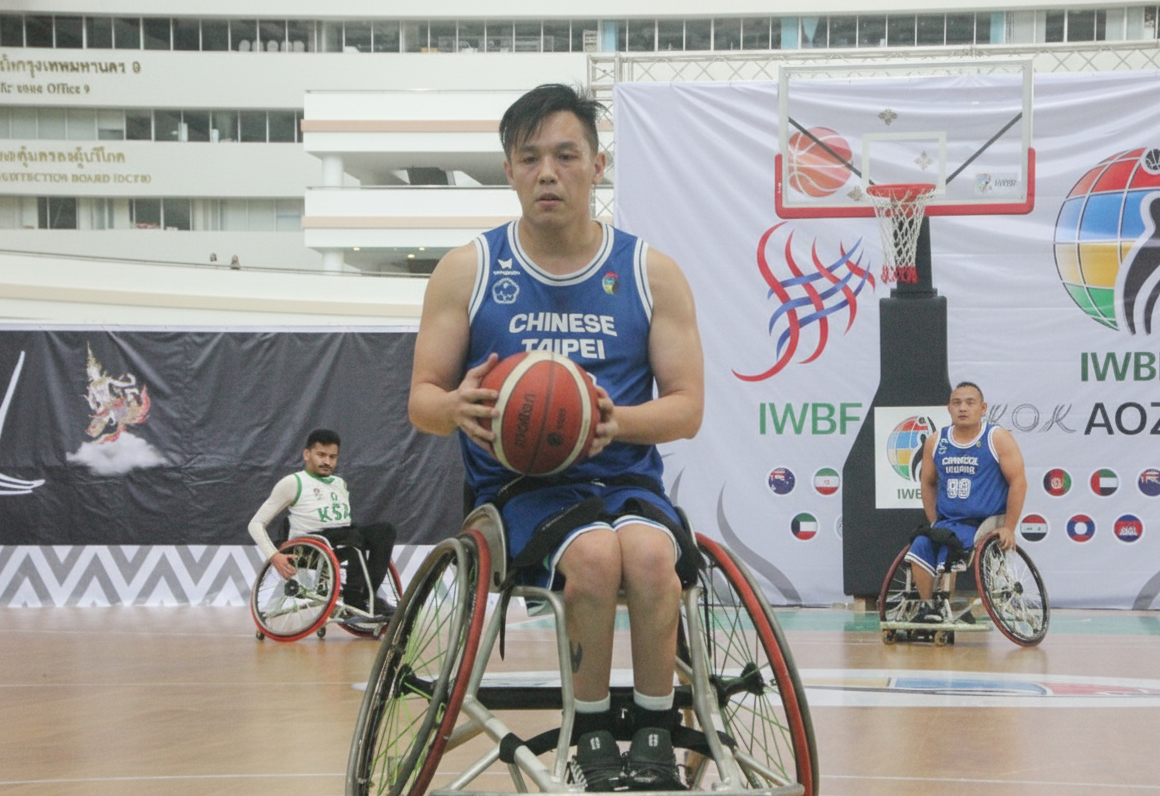 輪椅籃球》拚亞帕運資格　呂駿逸「準大三元」中華大勝沙烏地阿拉伯