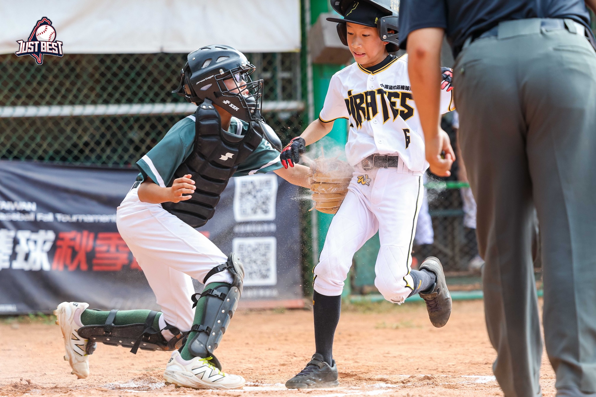 臺中就是棒》台中小海盜(白)奪兩勝闖四強 台中道奇擊退東海河馬排名第五