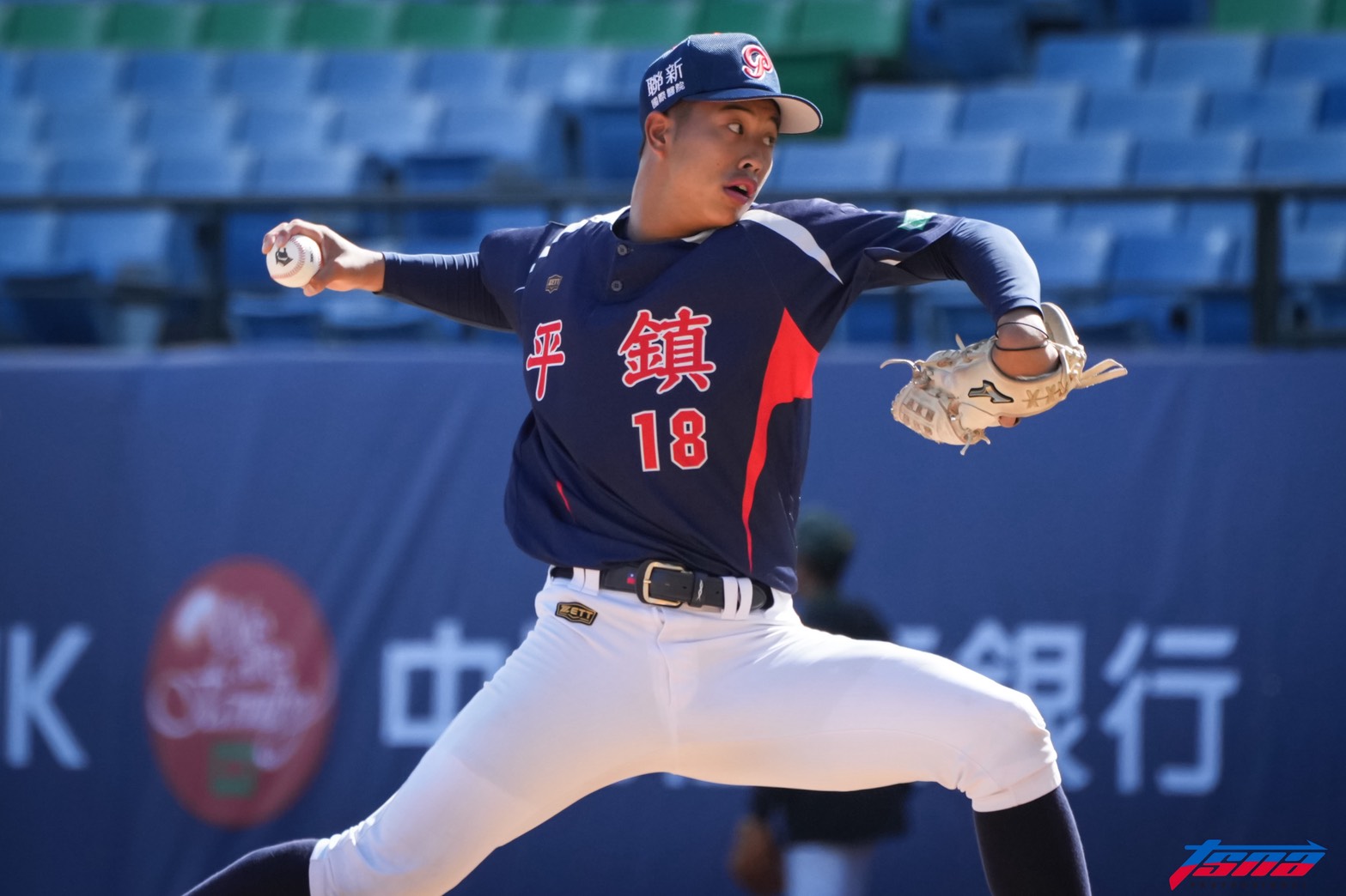 中信盃黑豹旗》蔡辰瀧飆144公里生涯首度完封勝！　平鎮擊敗高苑連三年挺進冠軍戰